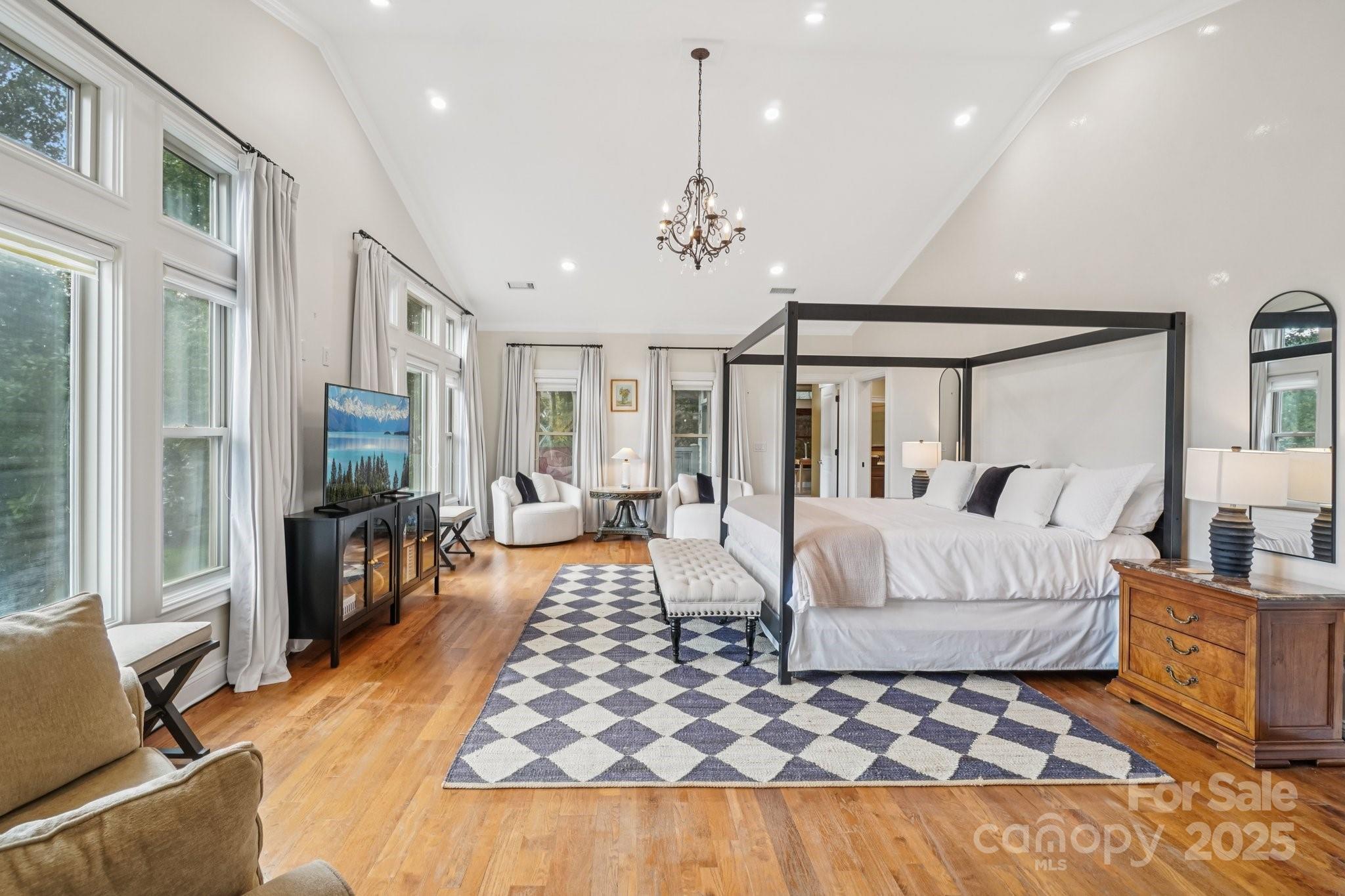 Rumbling Bald on Lake Lure - Residential