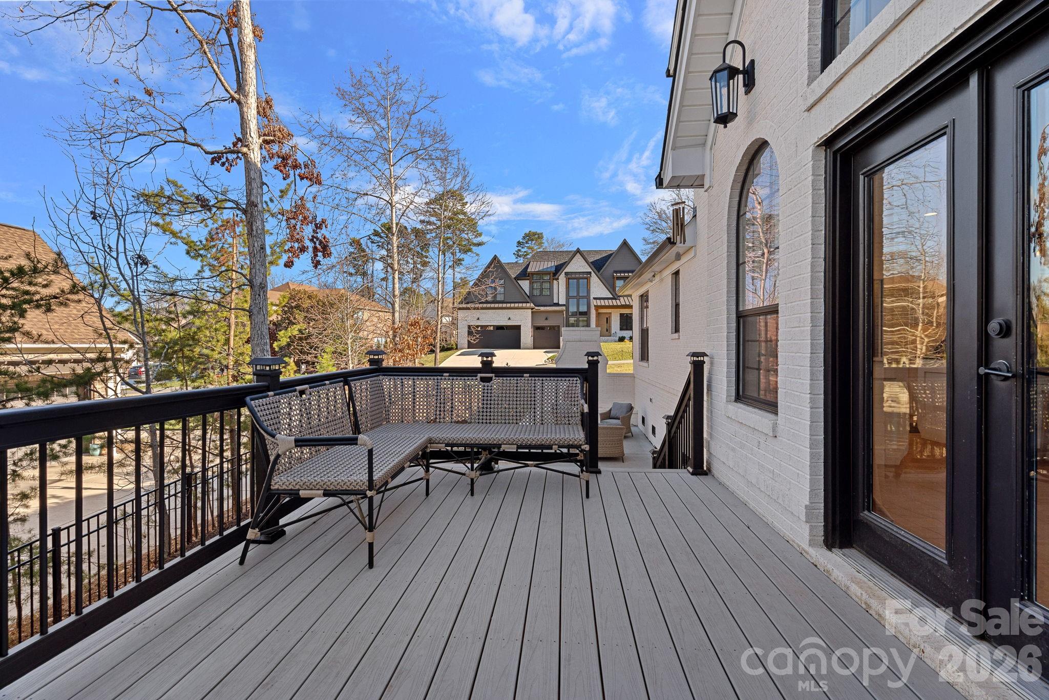 Treetops At Cowans Ford - Residential