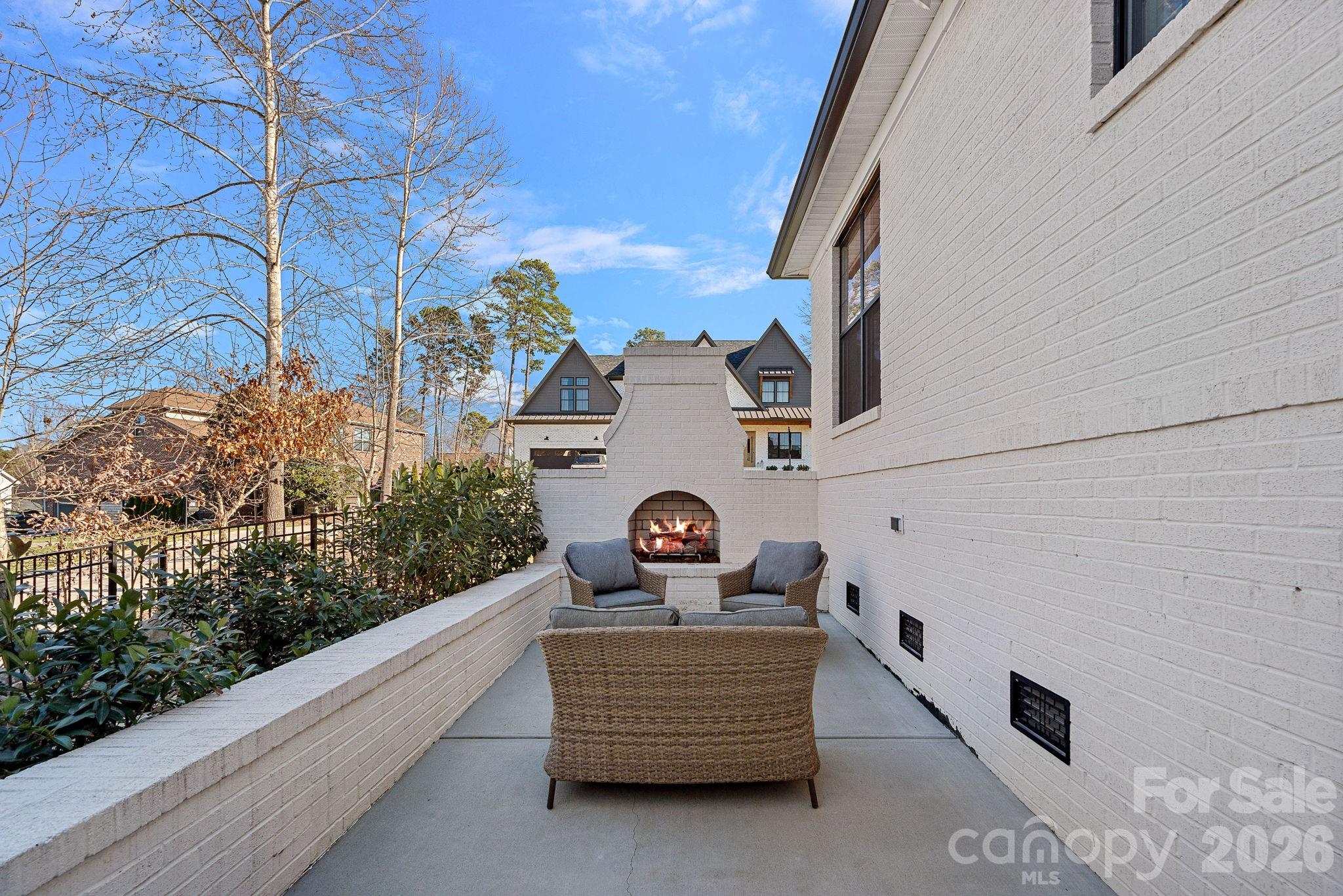 Treetops At Cowans Ford - Residential