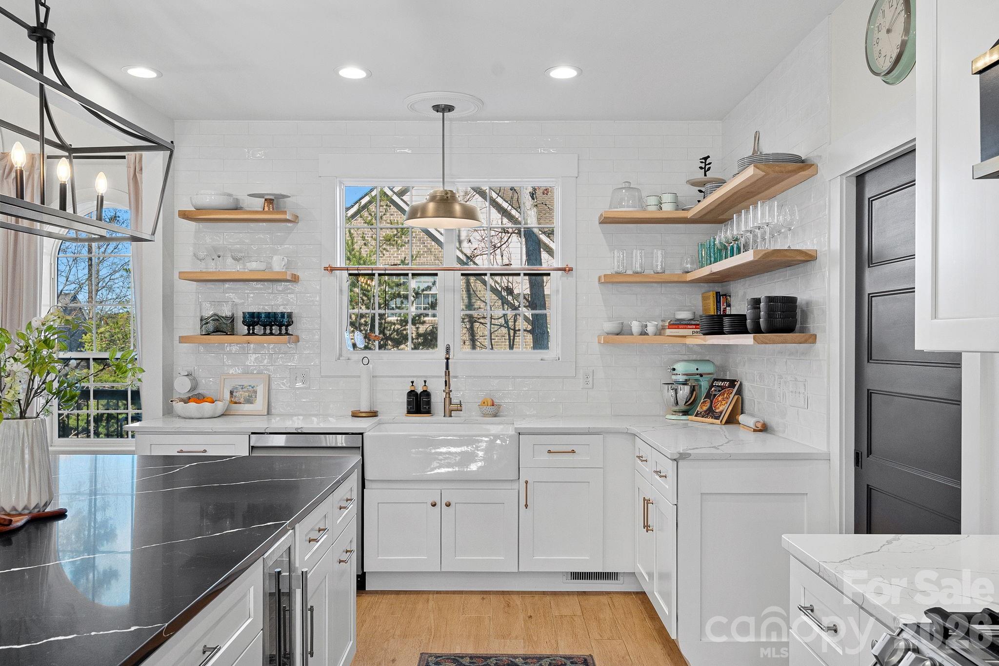 Treetops At Cowans Ford - Residential