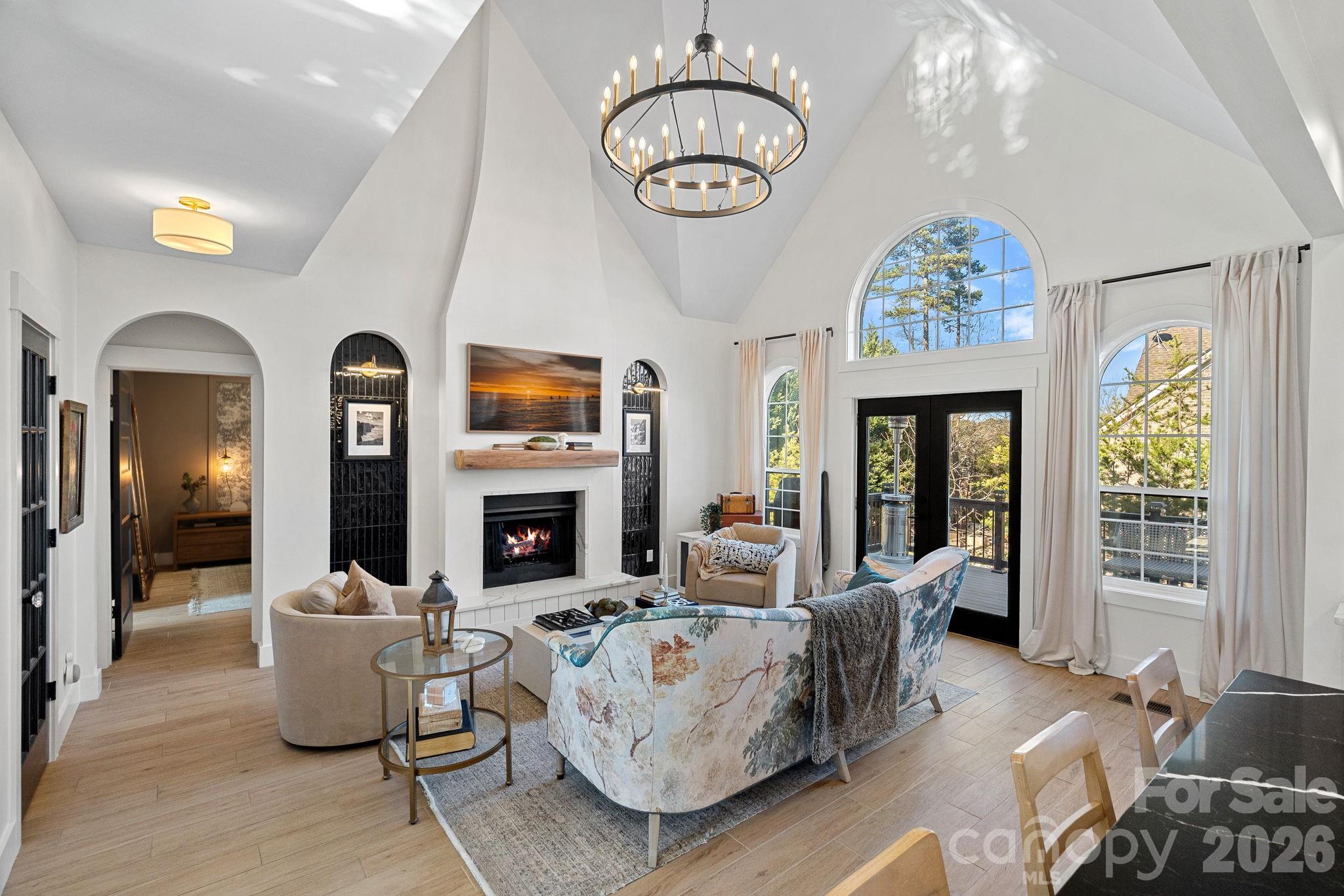 Treetops At Cowans Ford - Residential