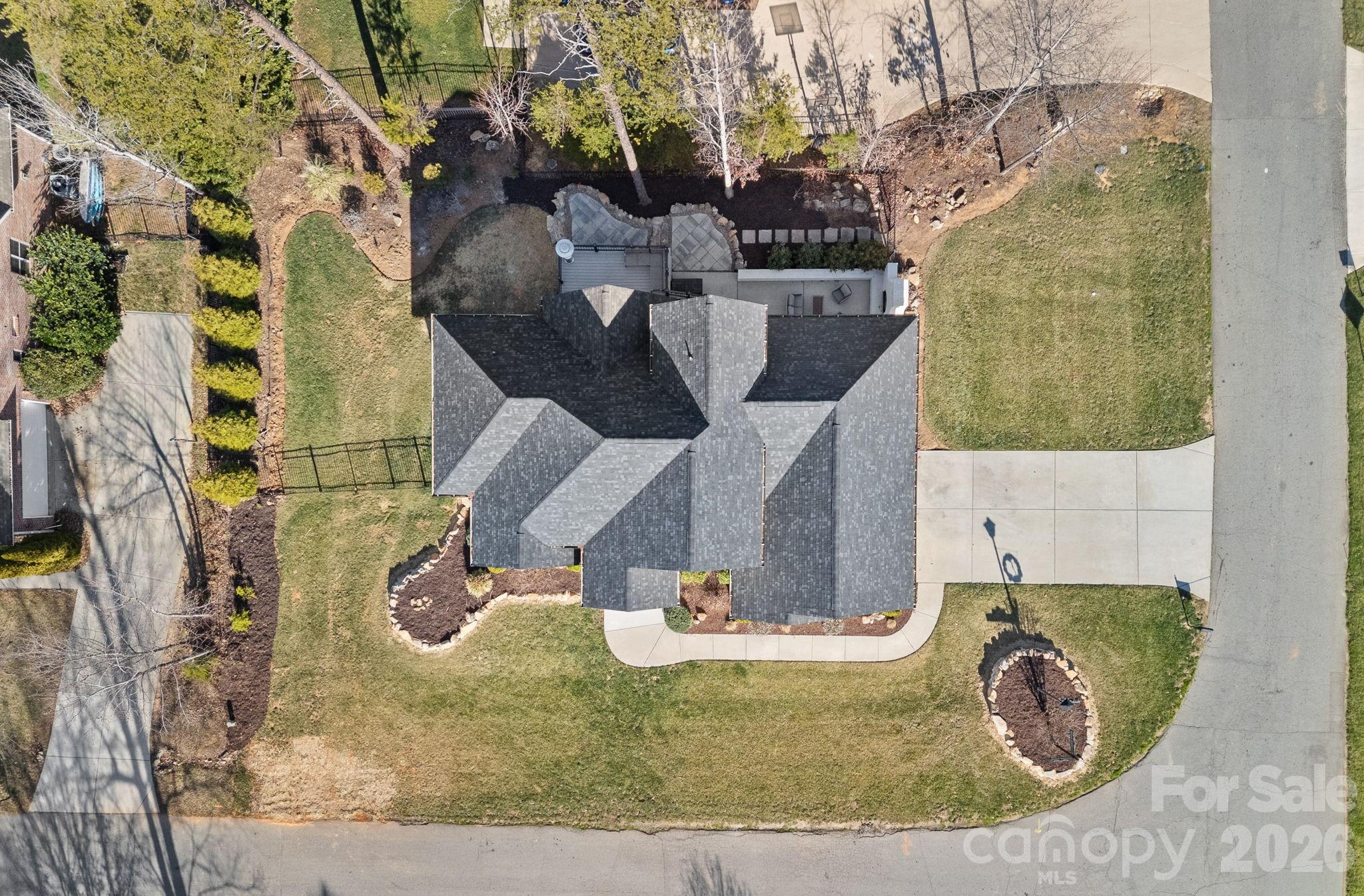 Treetops At Cowans Ford - Residential