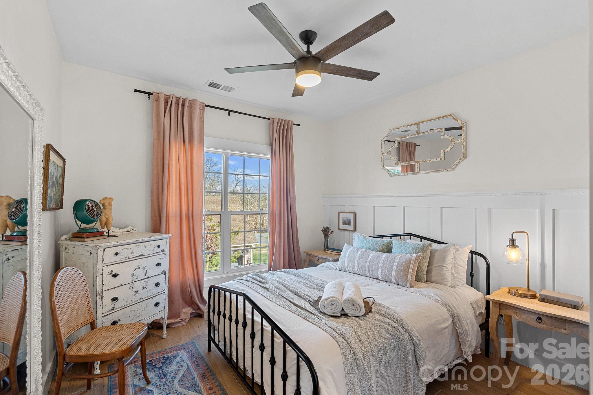 Treetops At Cowans Ford - Residential