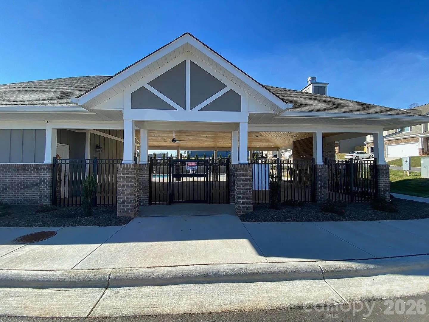 Holbrook Village - Residential