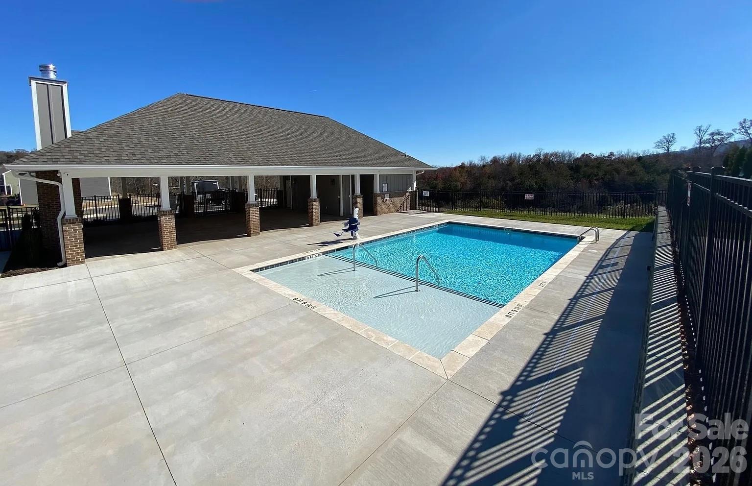 Holbrook Village - Residential