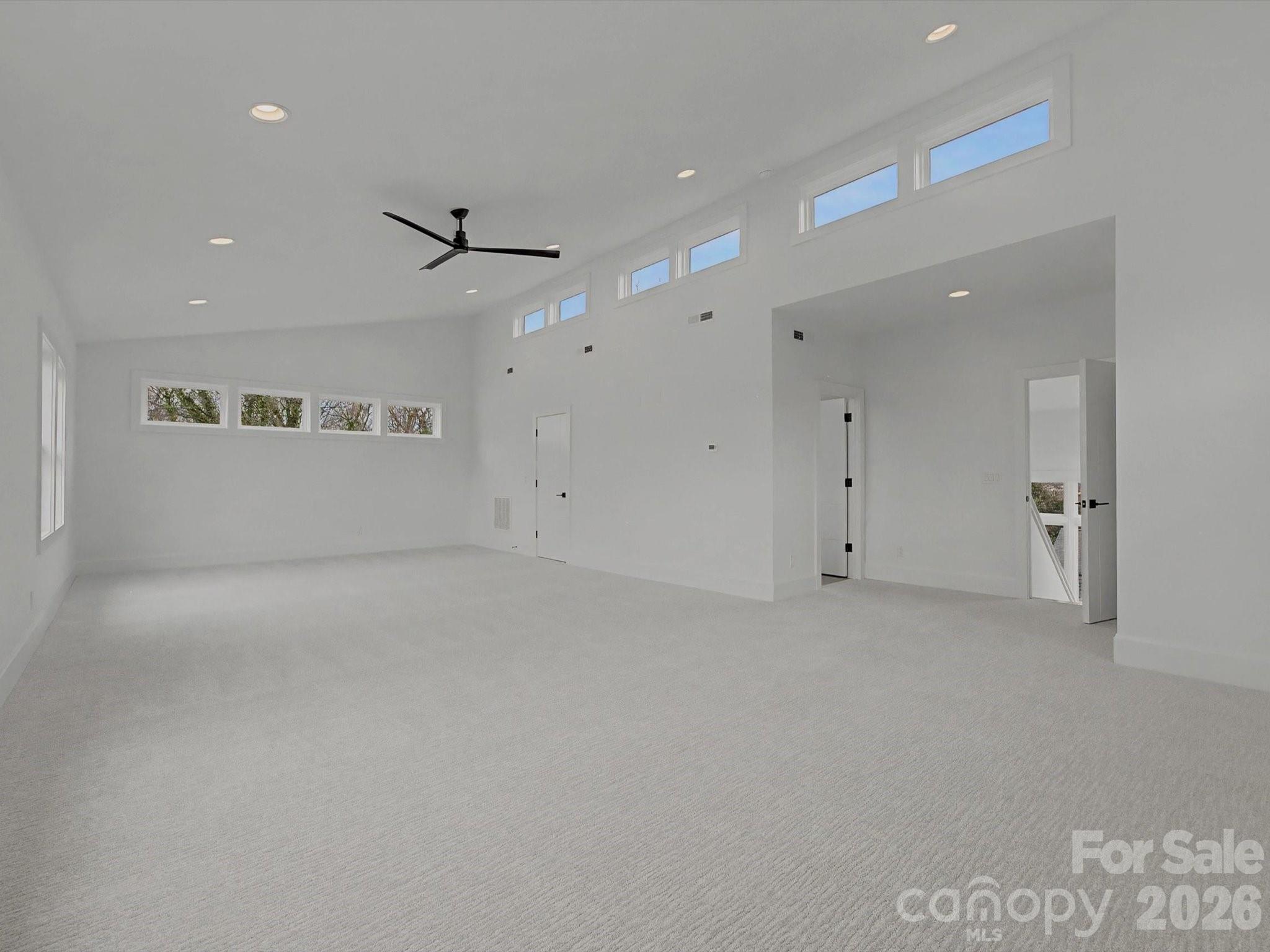 Villa Heights - Residential