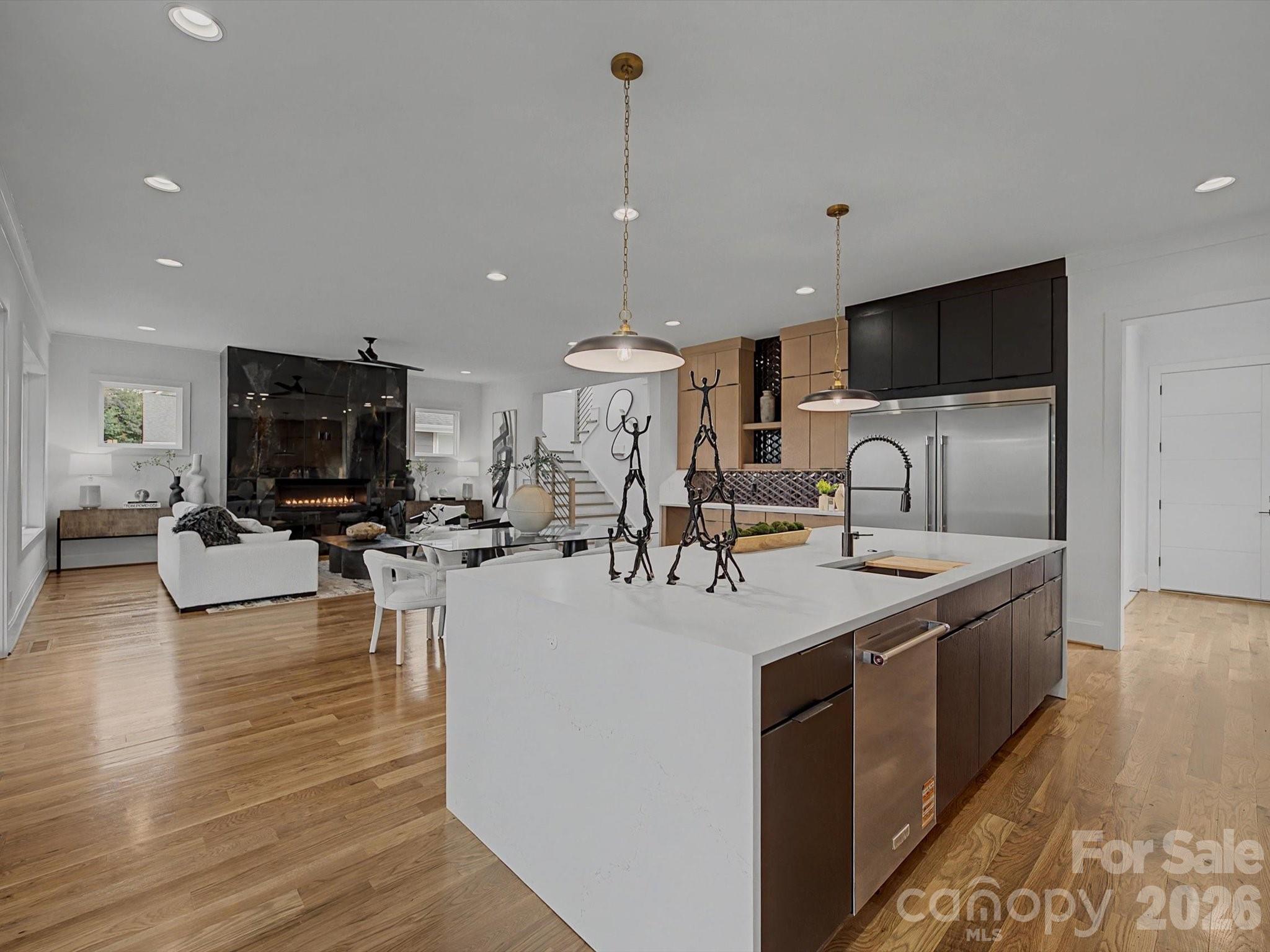 Villa Heights - Residential