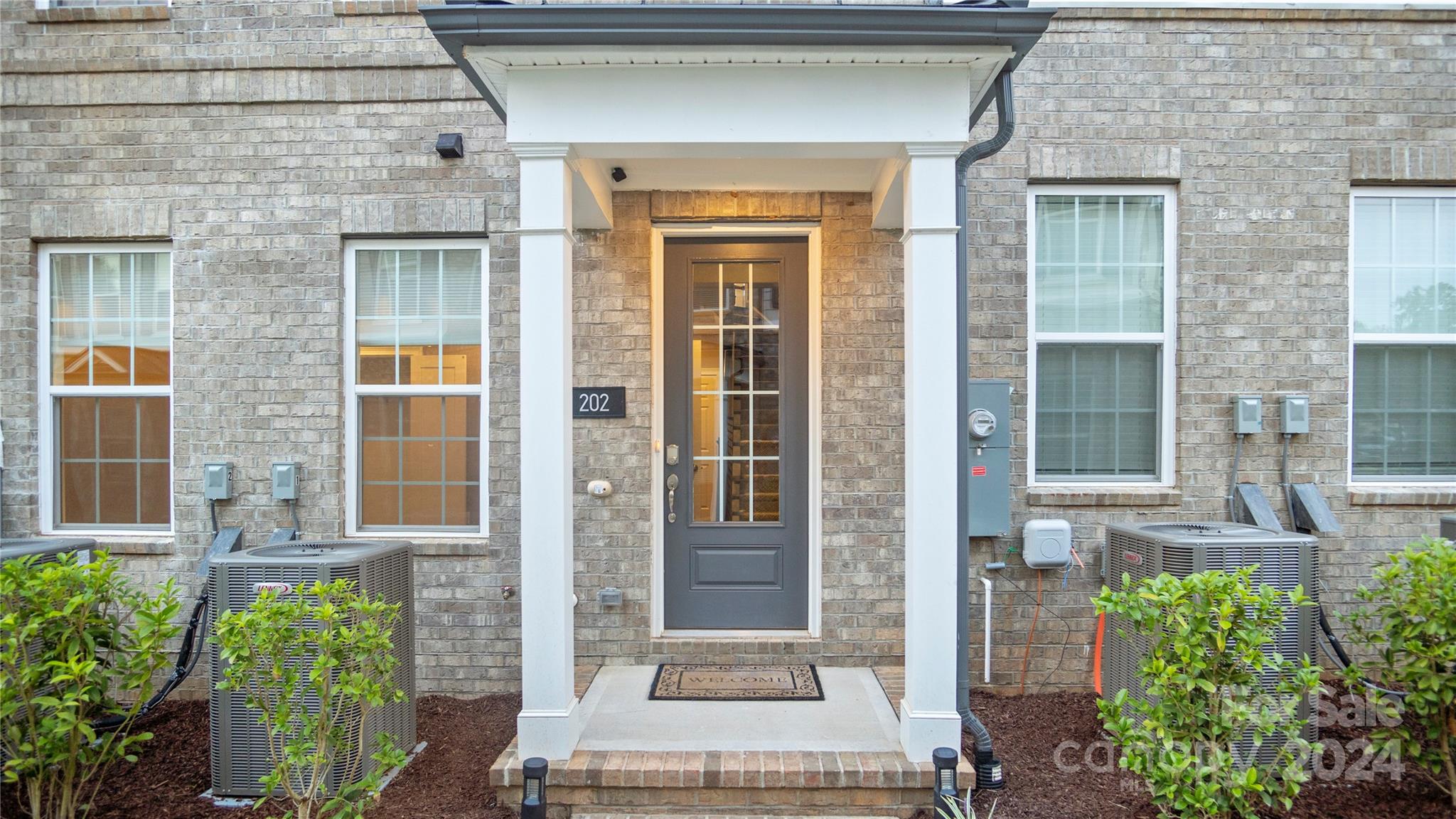 Elizabeth Glen - Residential