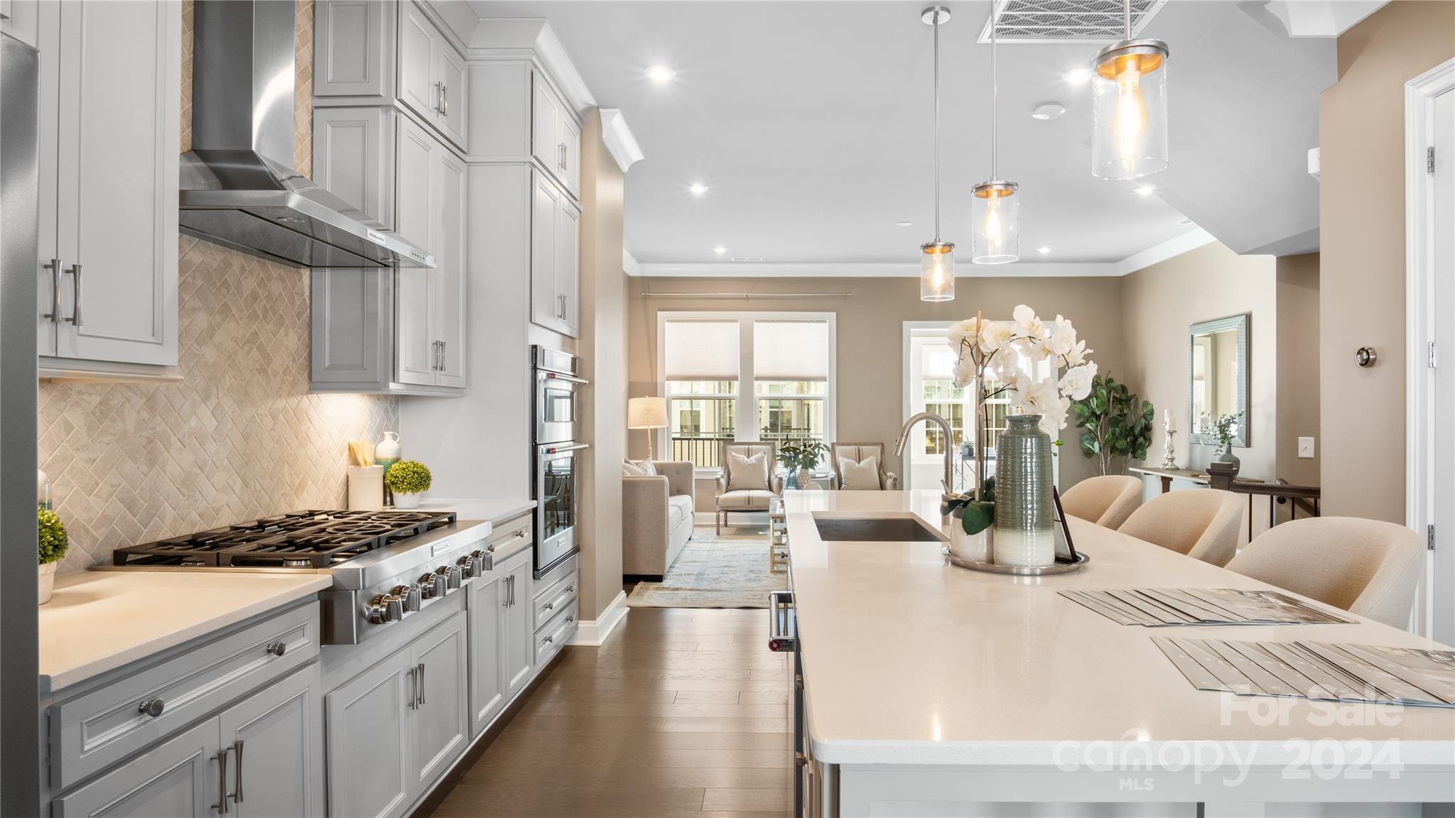 Elizabeth Glen - Residential