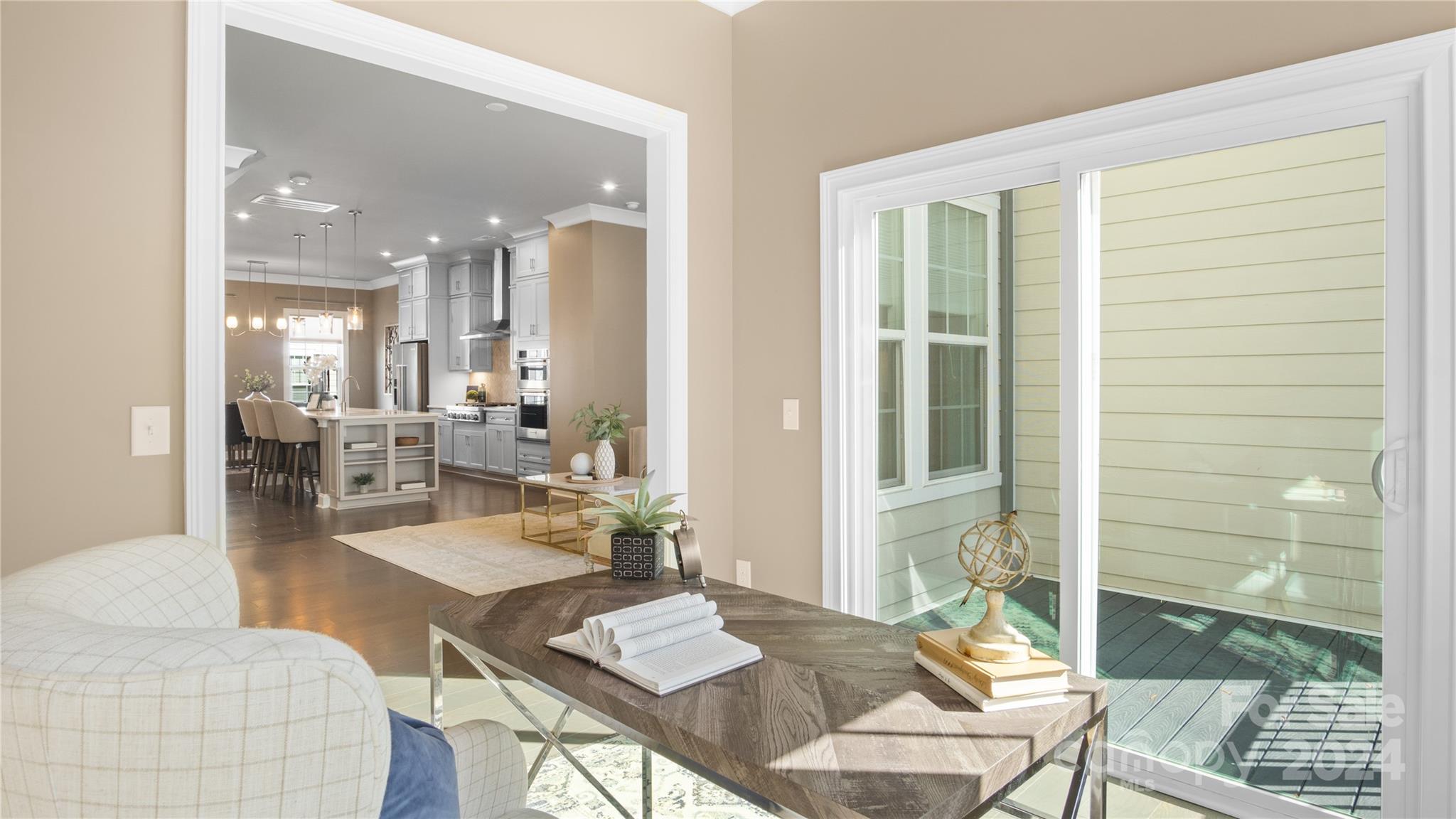 Elizabeth Glen - Residential