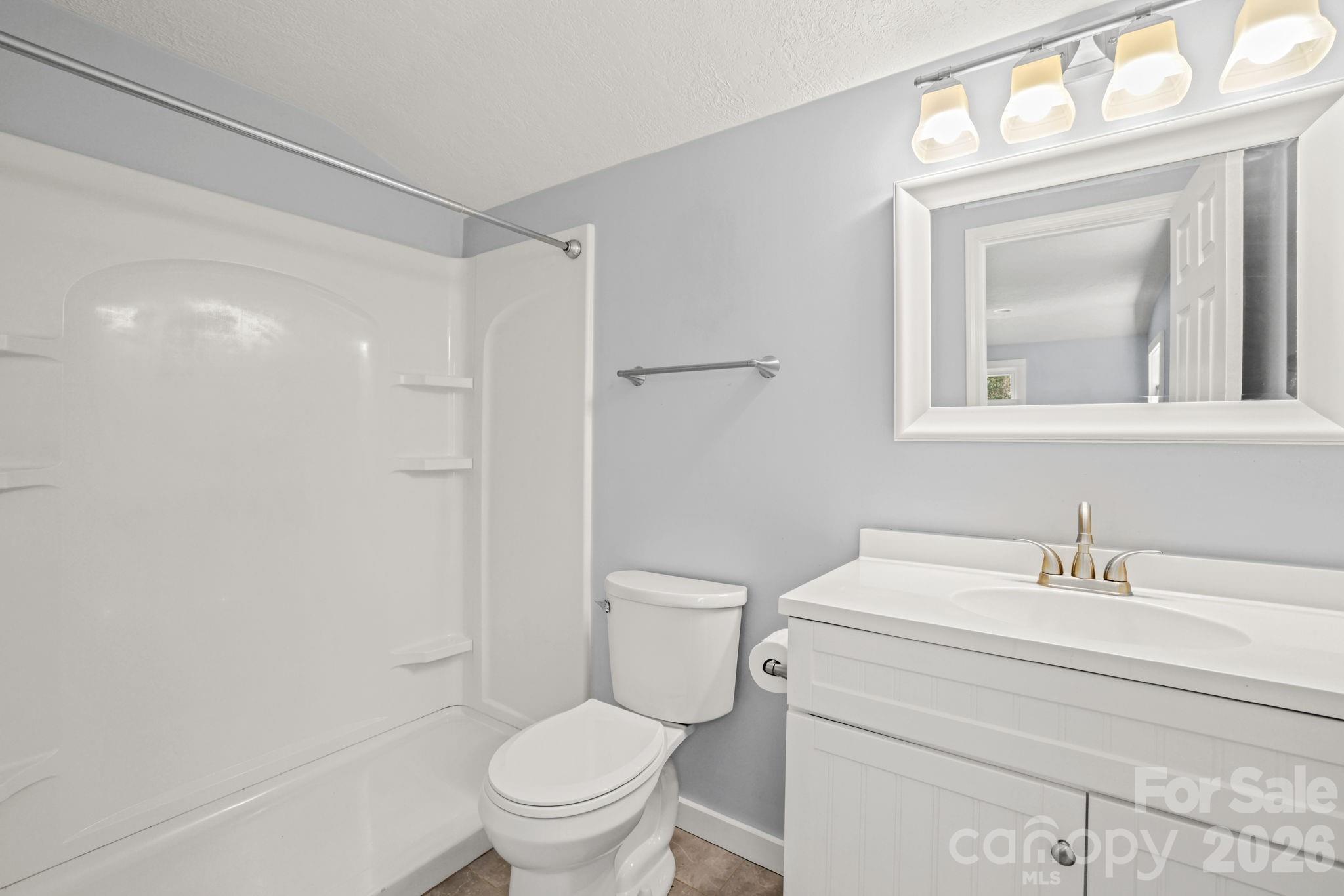 Hickory Knoll - Residential