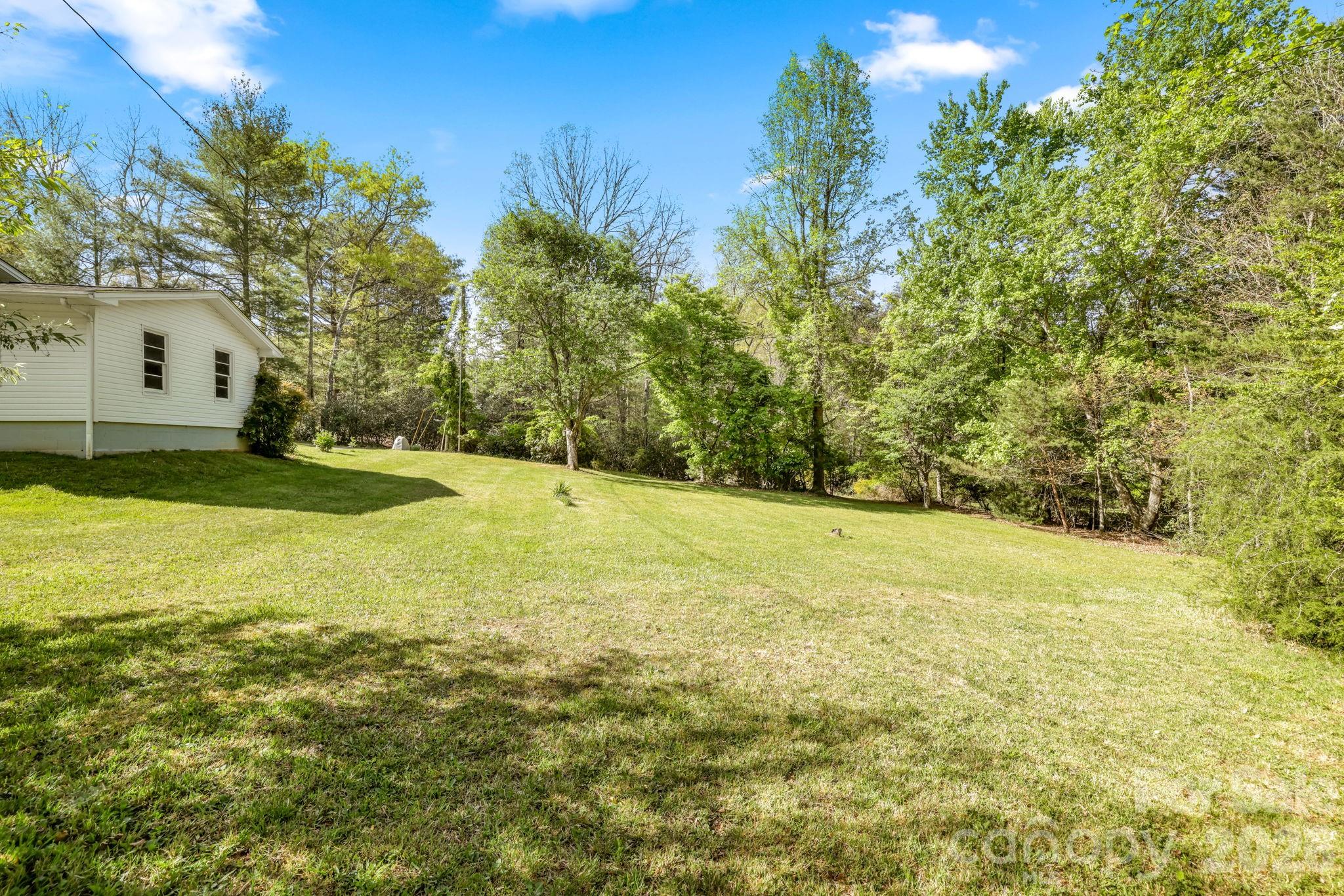 Hickory Knoll - Residential