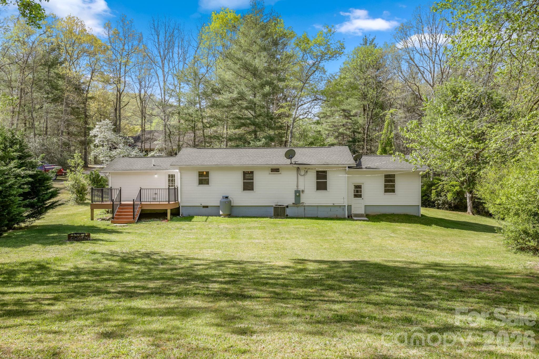 Hickory Knoll - Residential