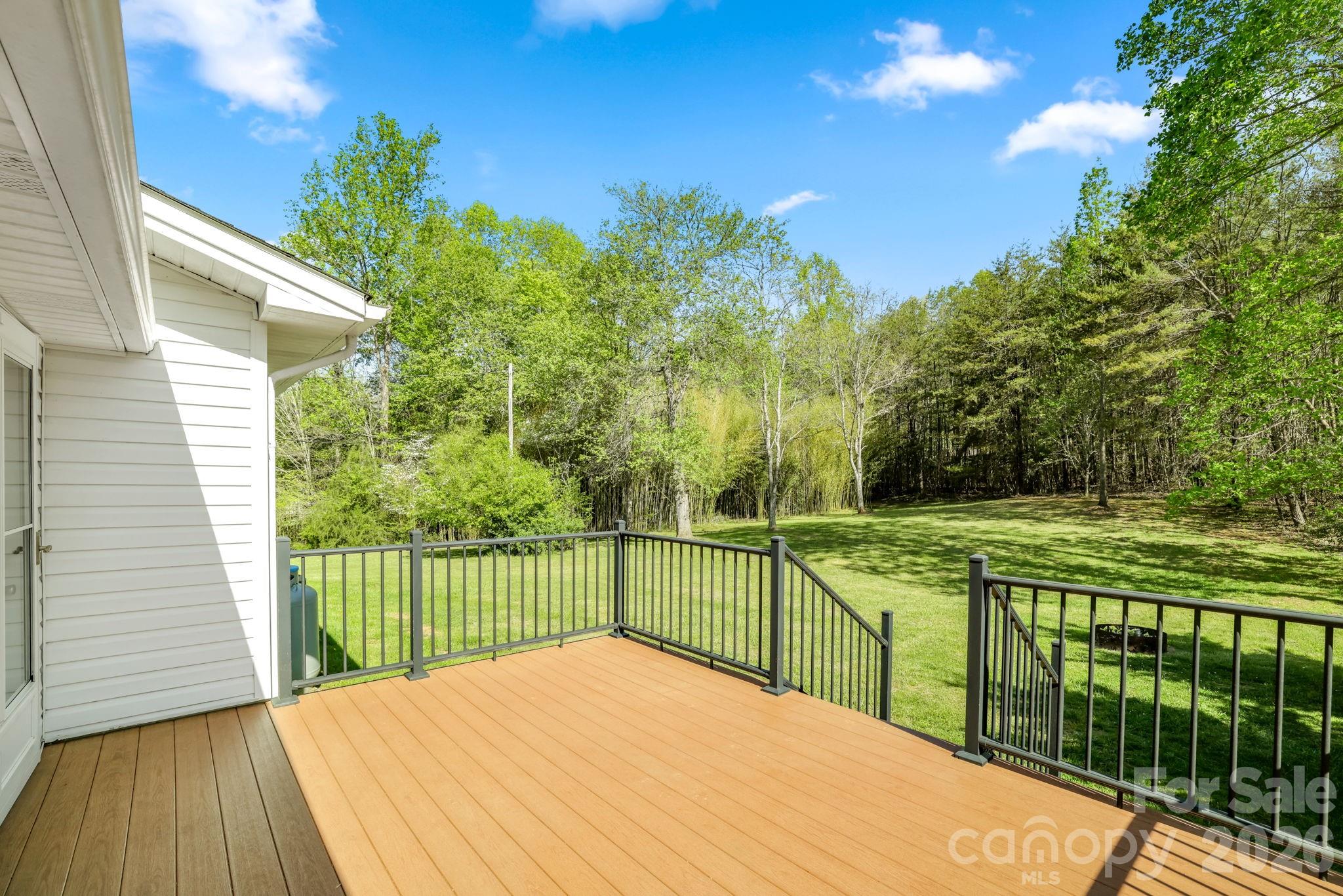 Hickory Knoll - Residential