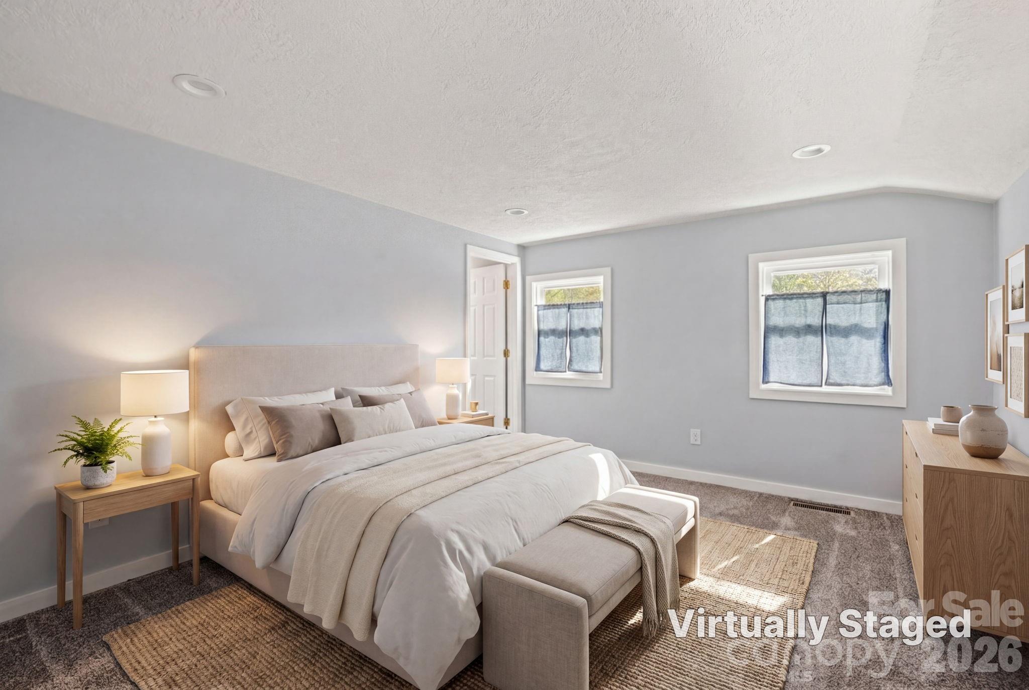 Hickory Knoll - Residential