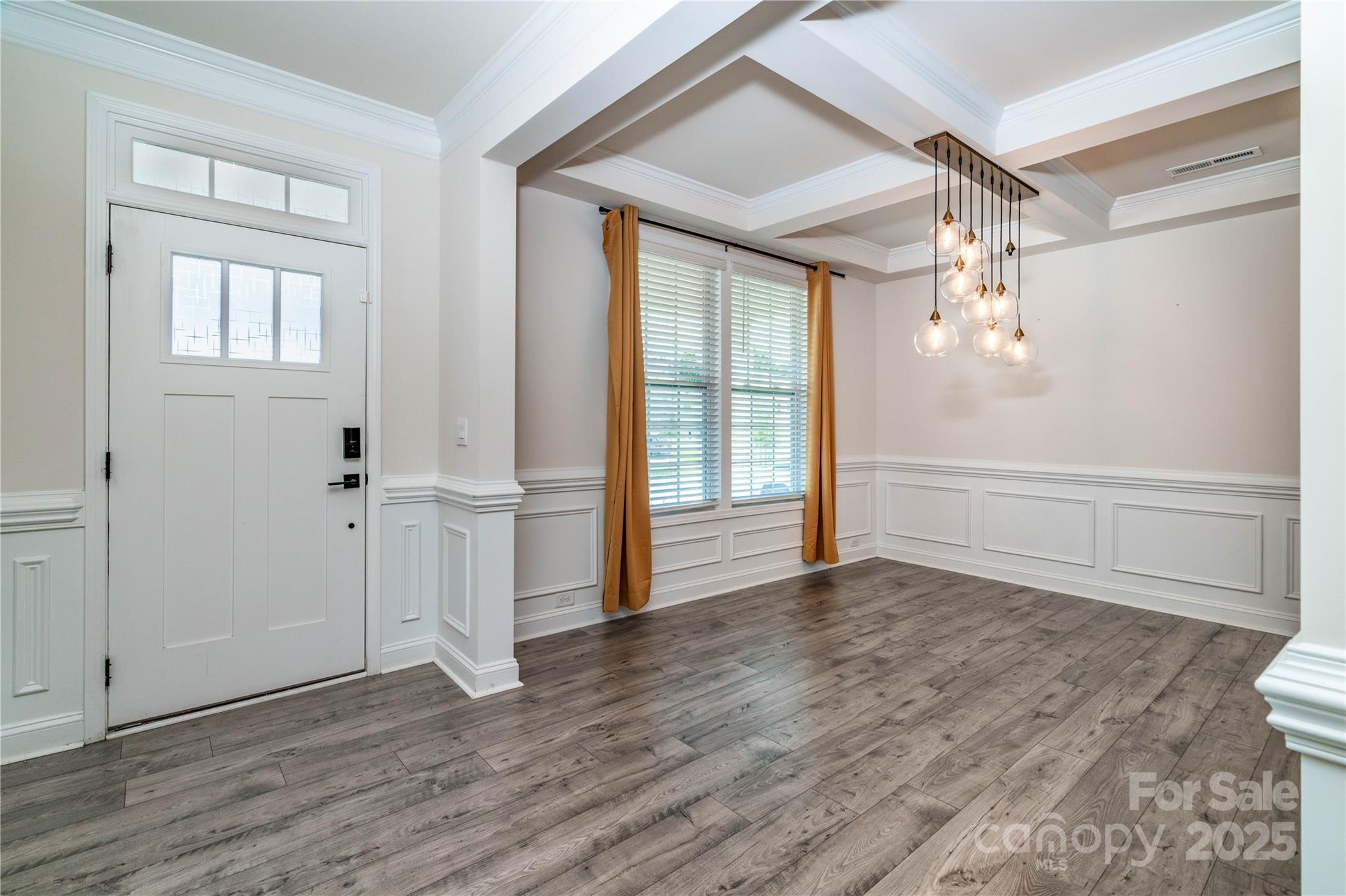 5121 Ennisworth Lane