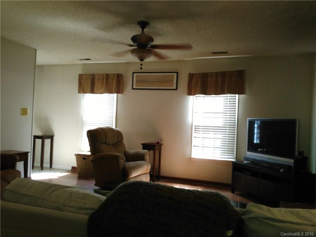 Glenwood Manor - Residential