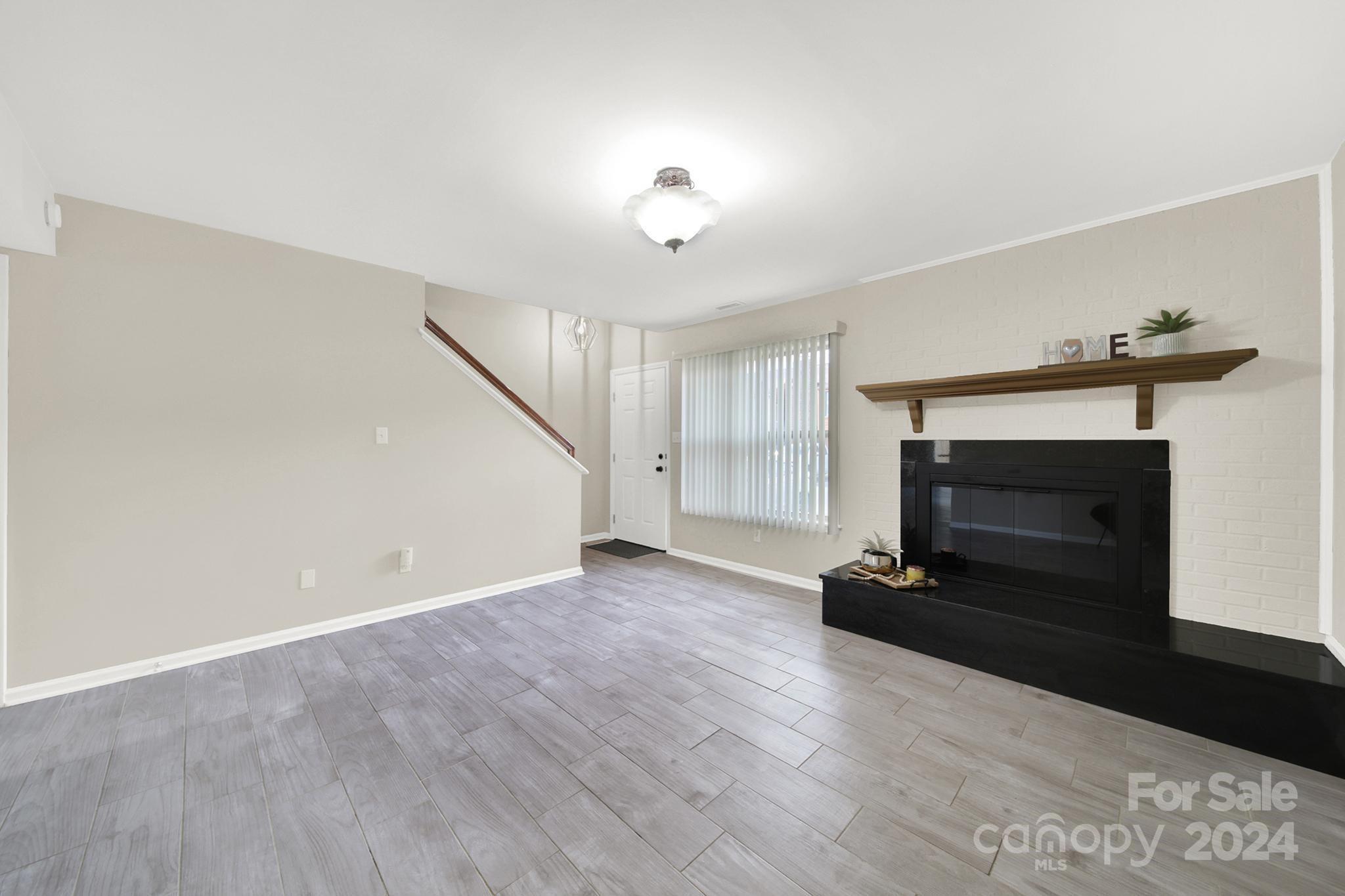 Brookside Townhouses - Residential