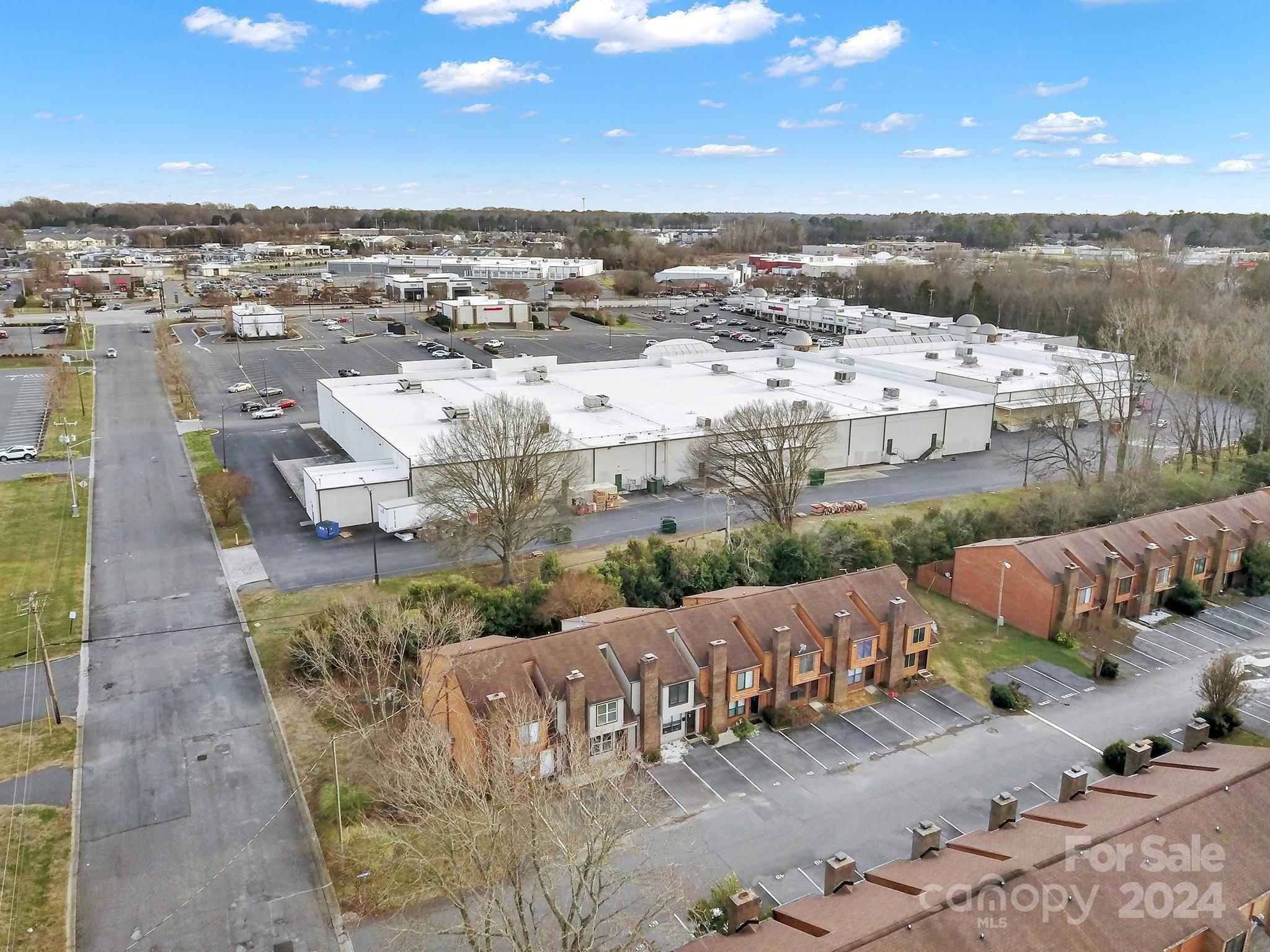 Brookside Townhouses - Residential