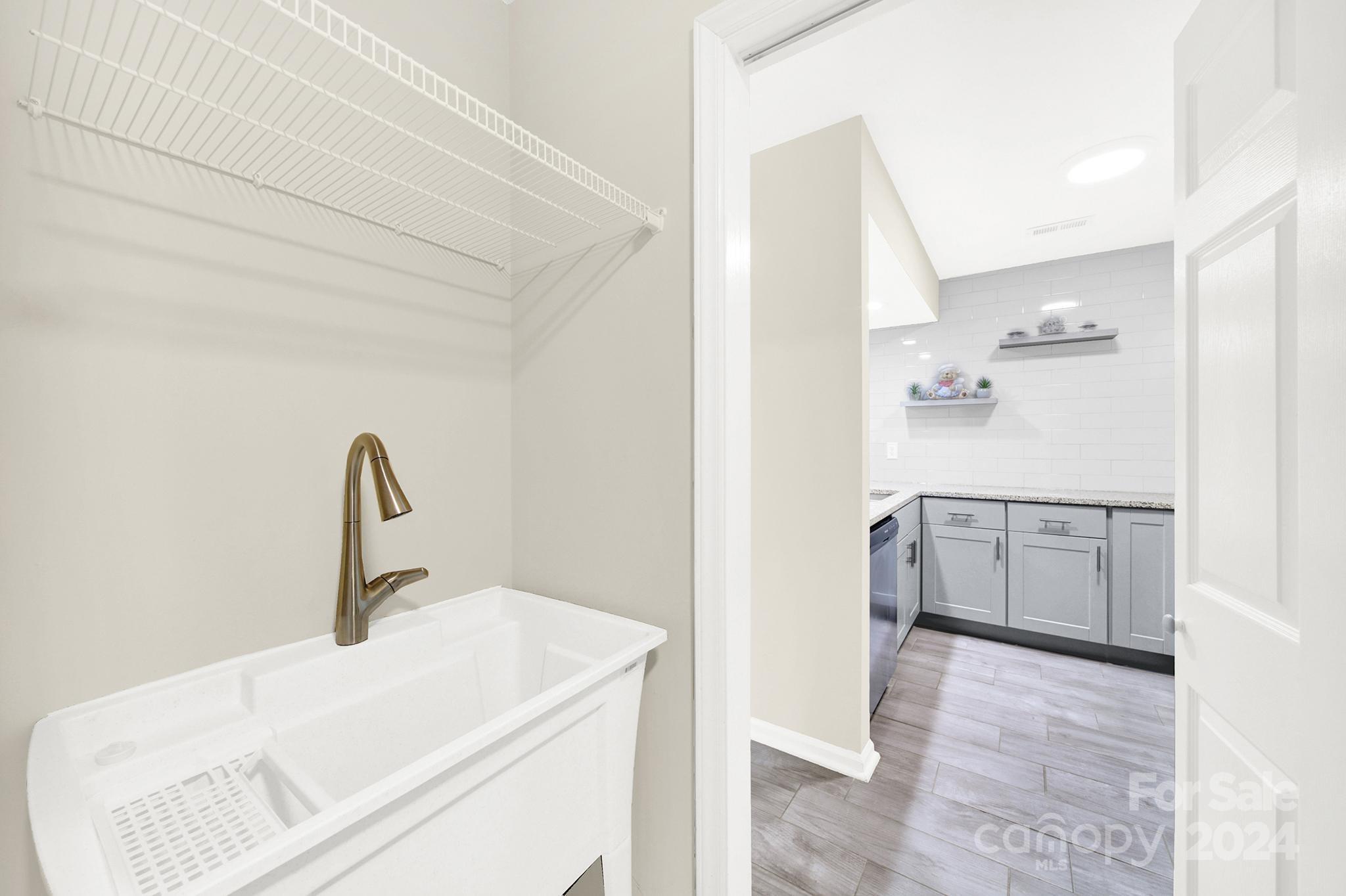 Brookside Townhouses - Residential