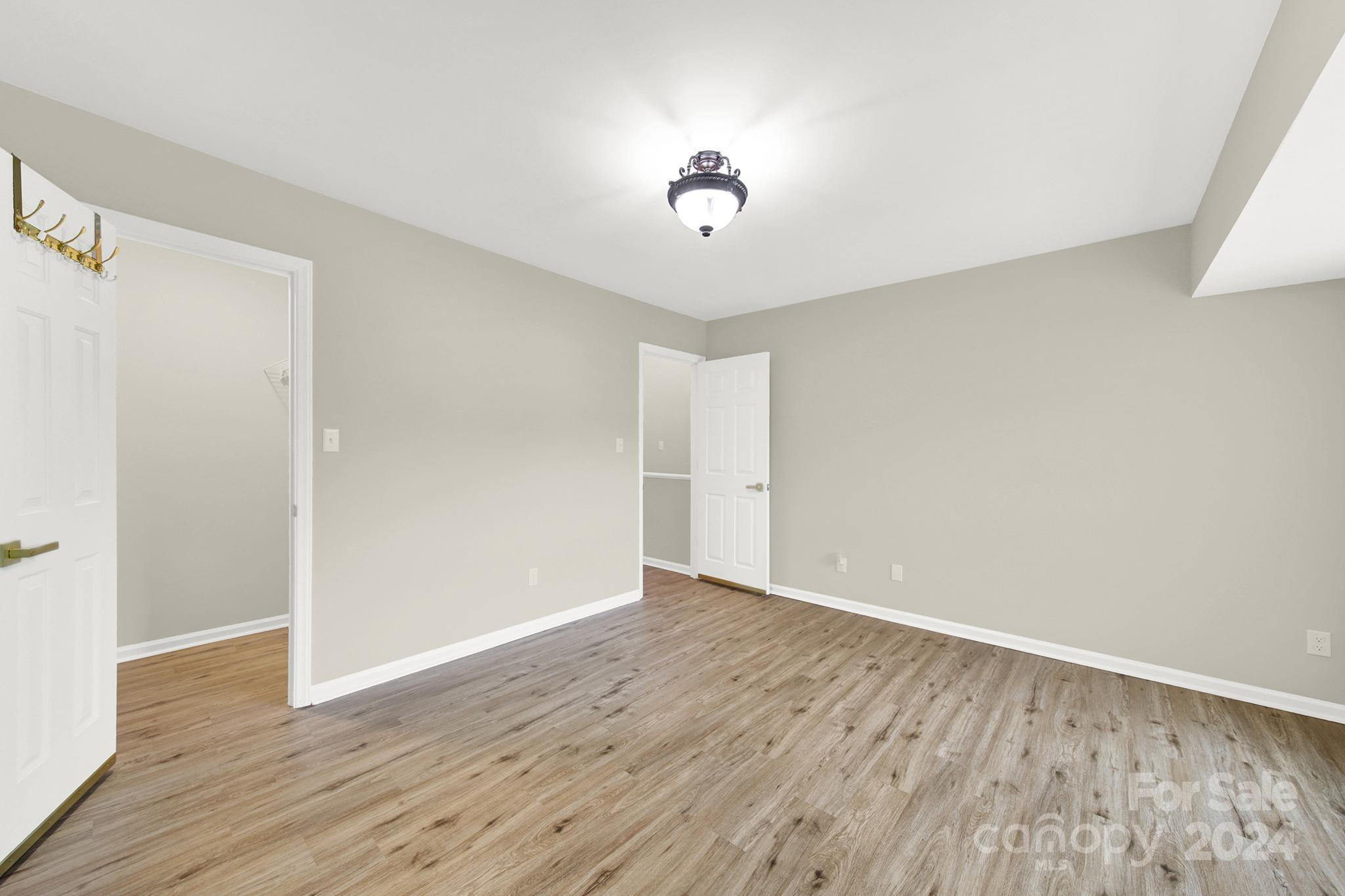 Brookside Townhouses - Residential