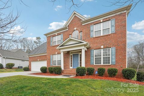 7663 Woodcrest Drive Stanley NC 28164