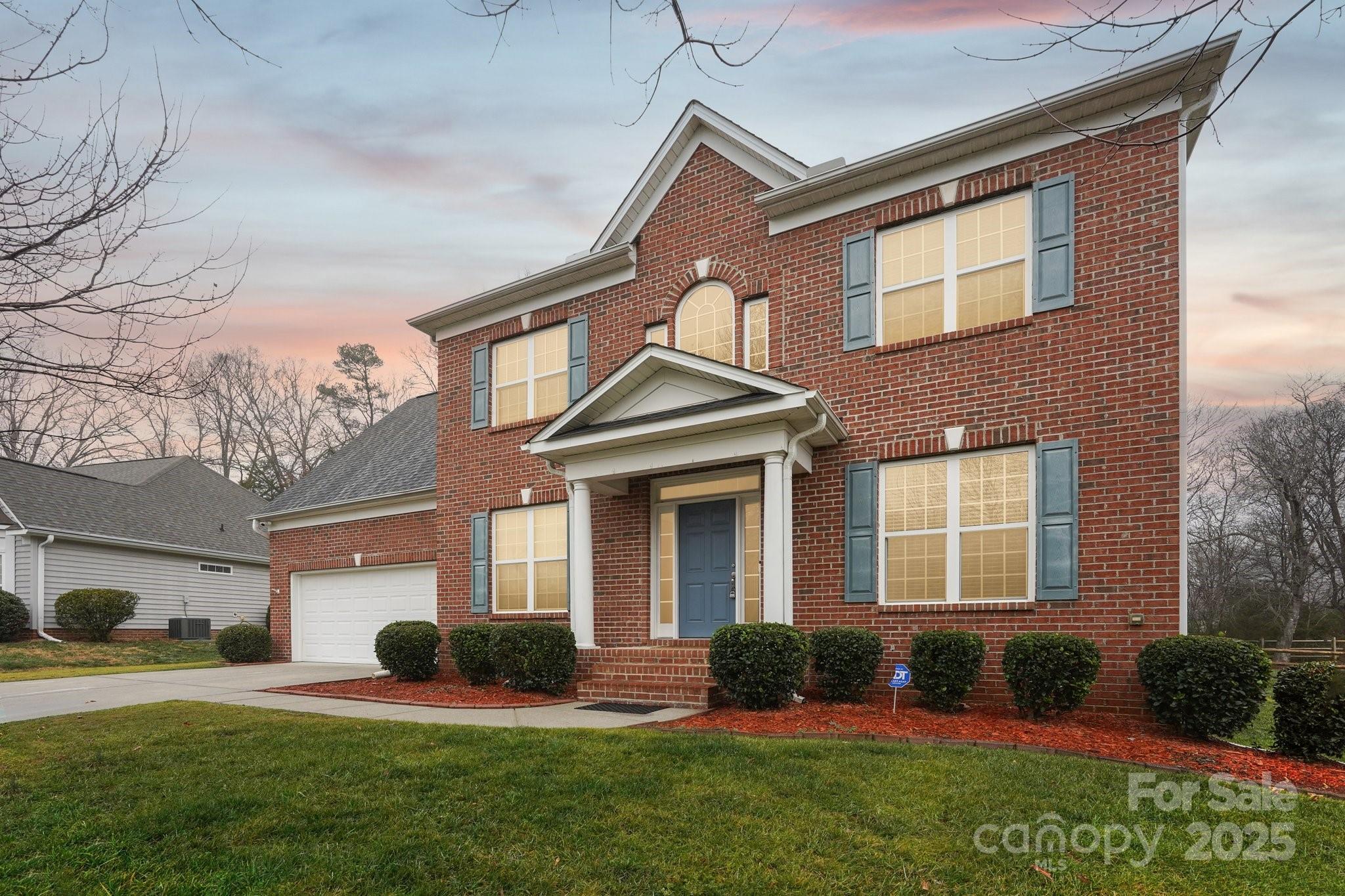 7663 Woodcrest Drive