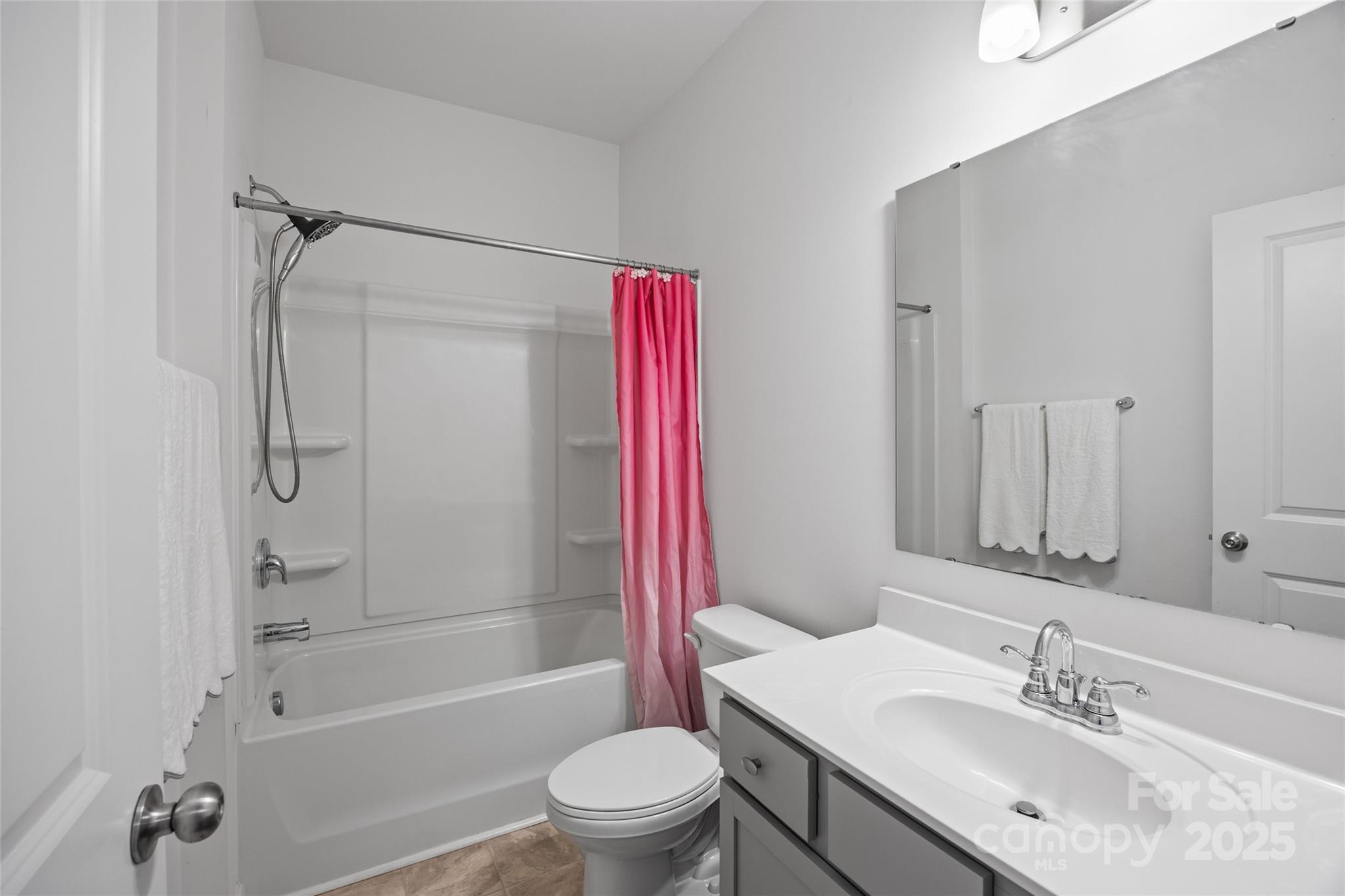 2502 Waverly Drive 9