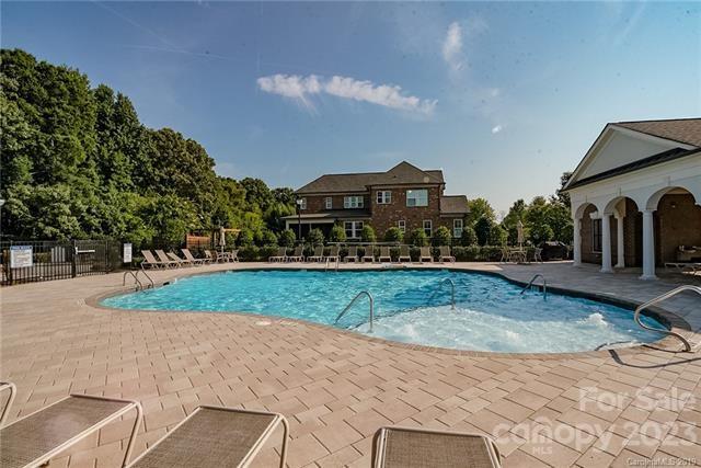 Robbins Park - Residential