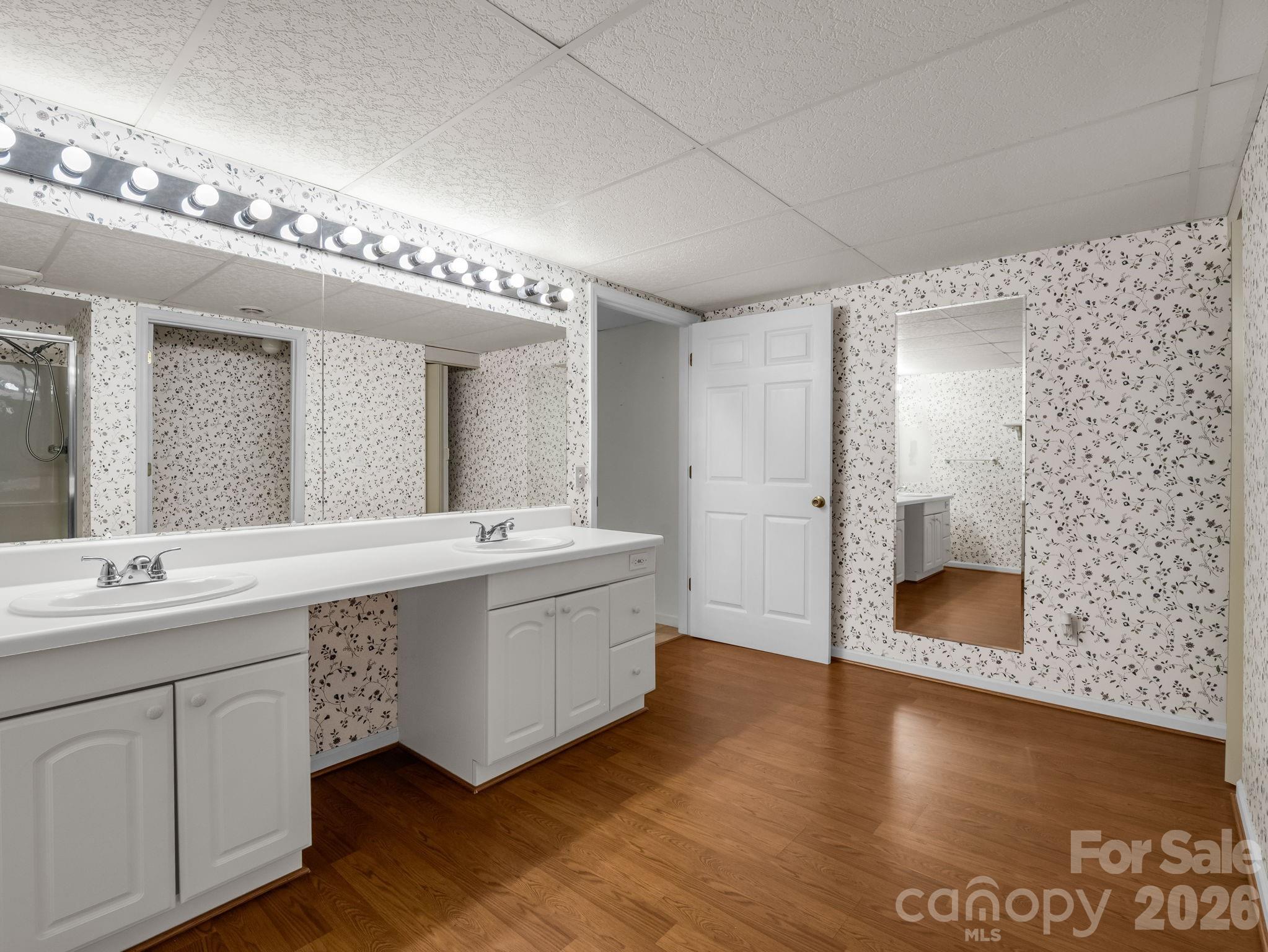 Hunters Glen - Residential