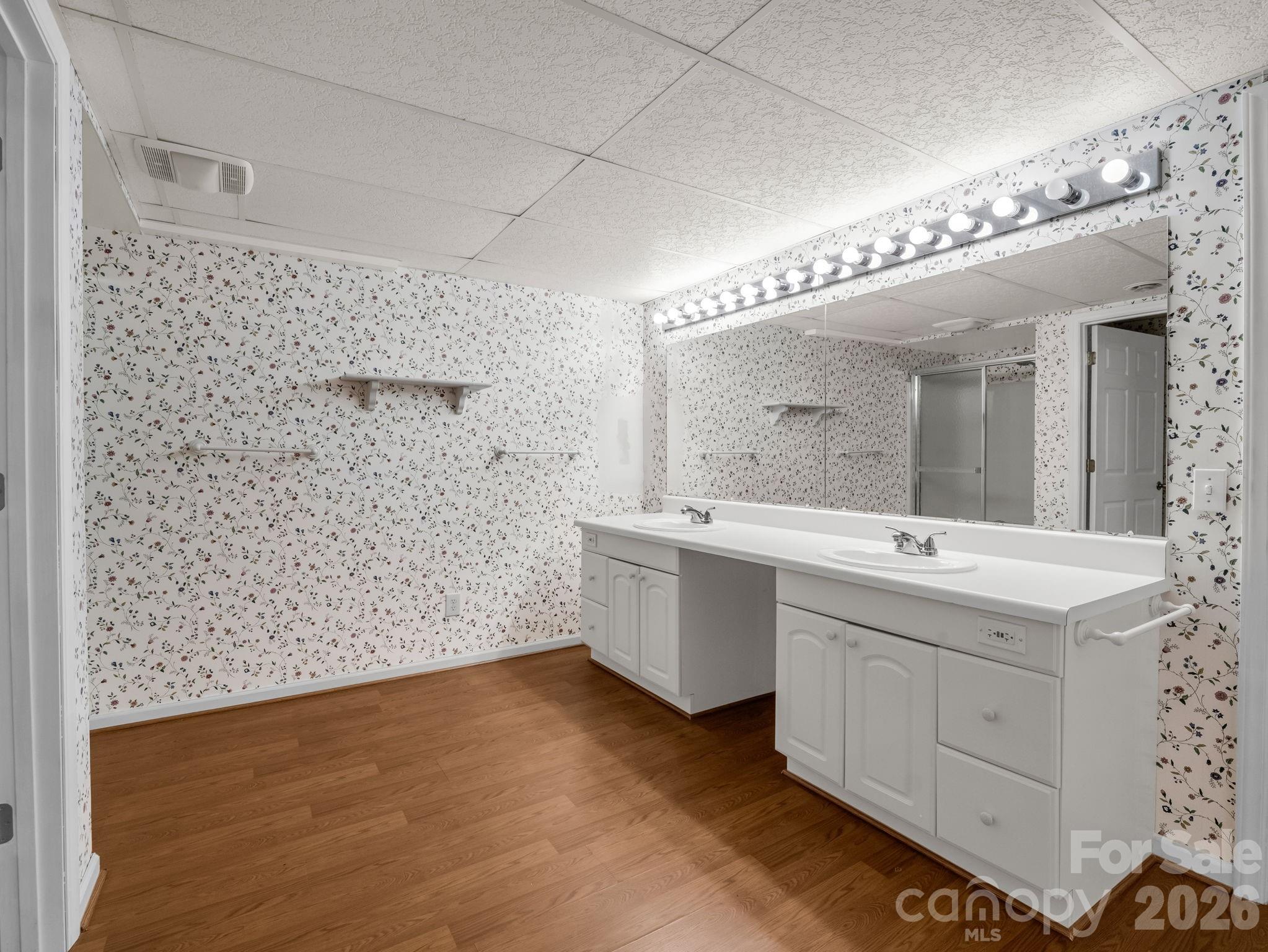 Hunters Glen - Residential