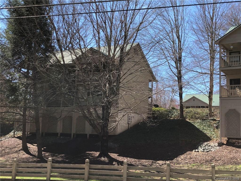 Rumbling Bald on Lake Lure - Residential