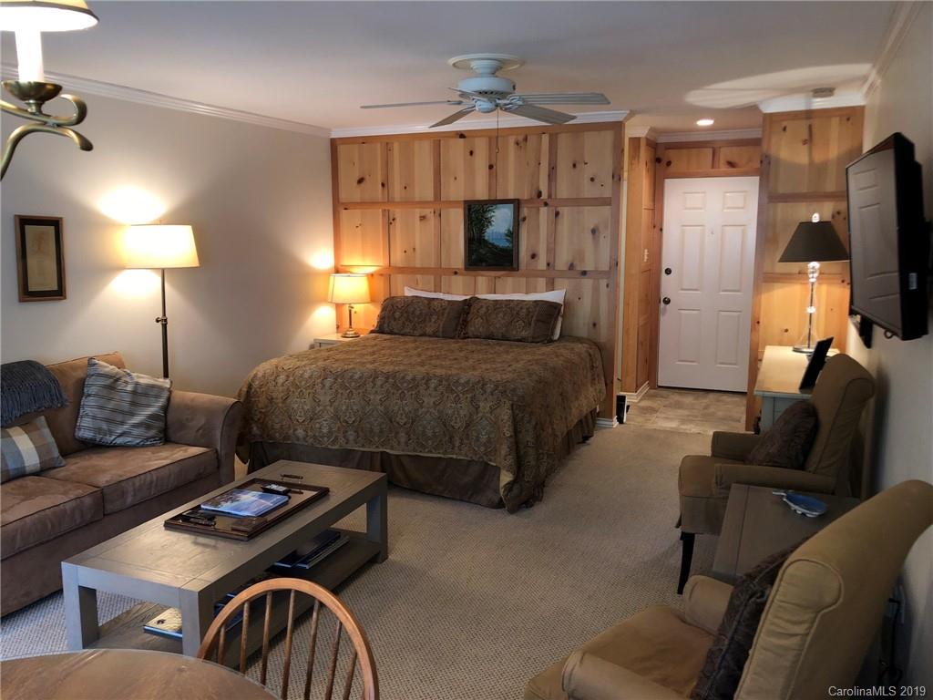 Rumbling Bald on Lake Lure - Residential