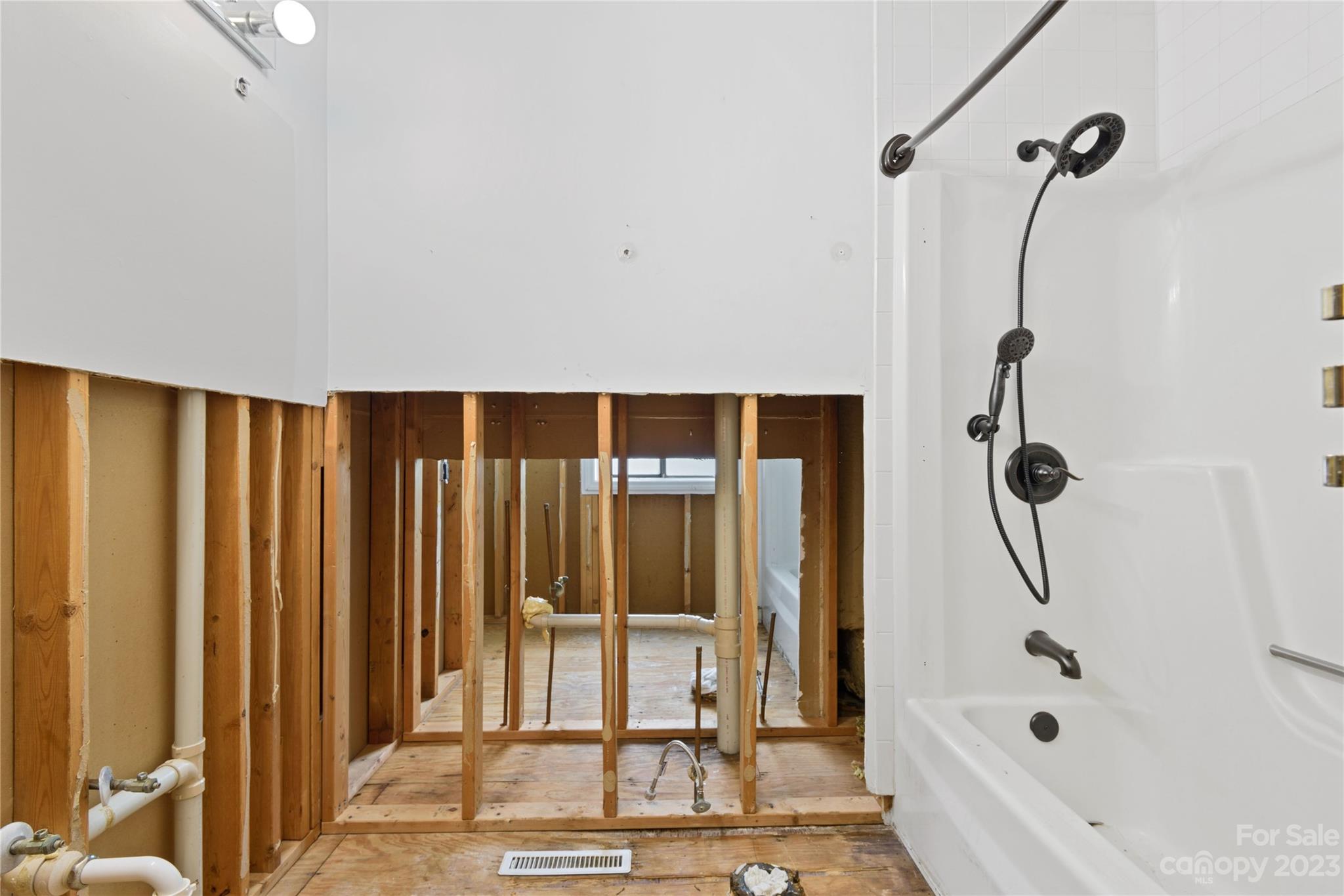 Tega Cay - Residential