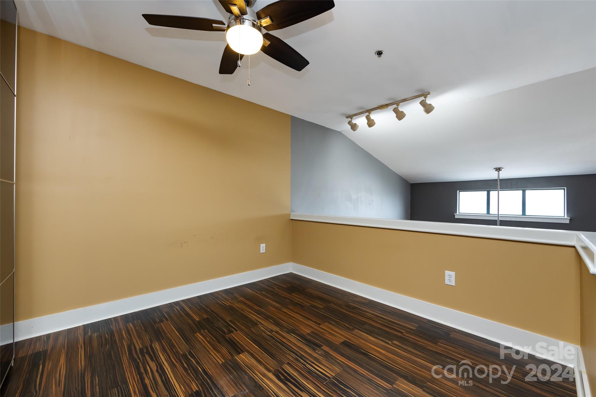 Park Avenue Condominiums - Residential