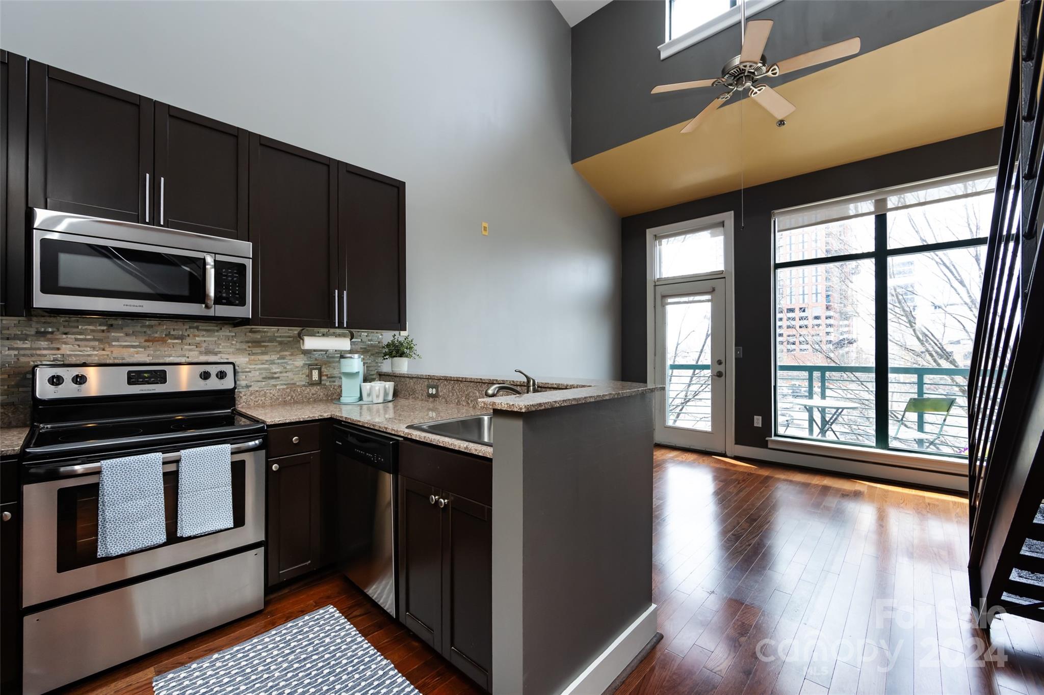 Park Avenue Condominiums - Residential