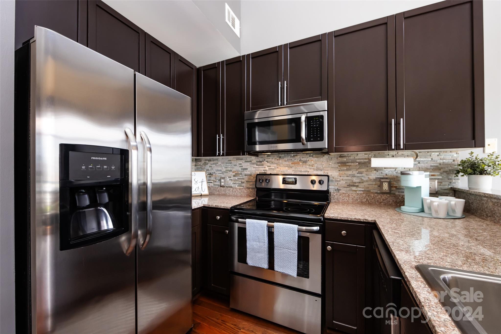 Park Avenue Condominiums - Residential