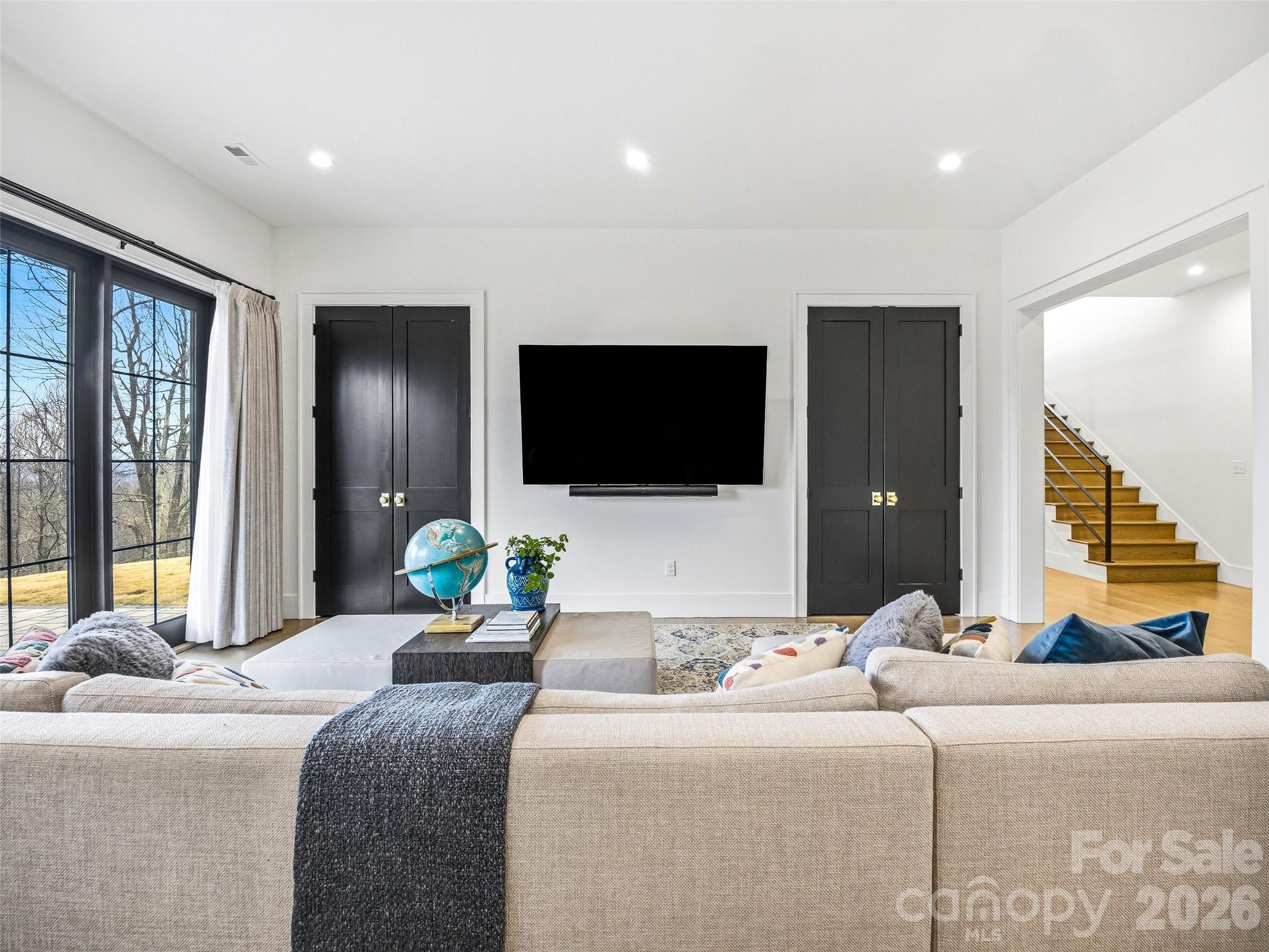 Laurel Park - Residential