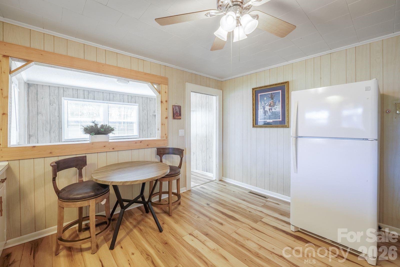 5588 River Bend Road