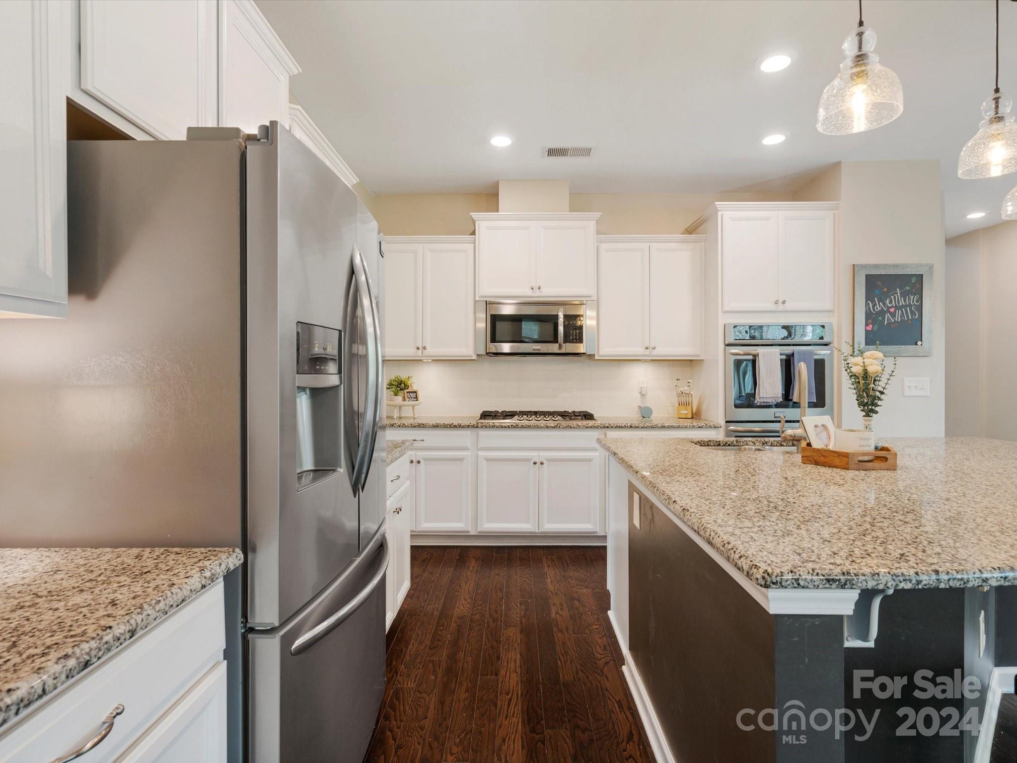 The Retreat At Rayfield - Residential