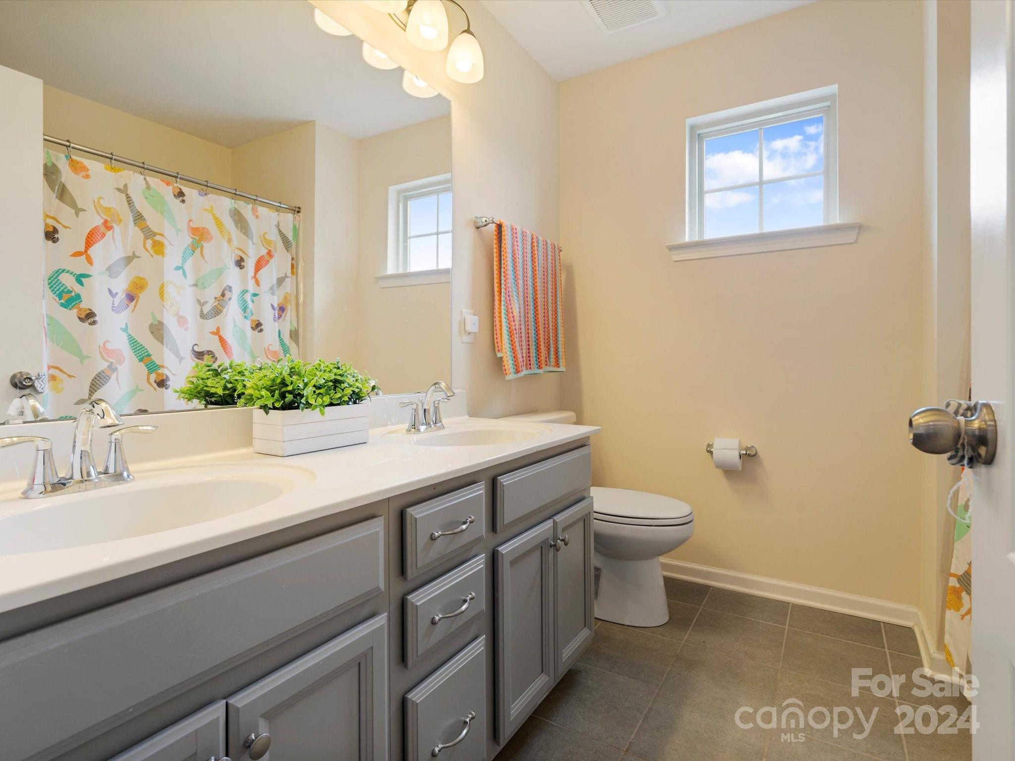 The Retreat At Rayfield - Residential