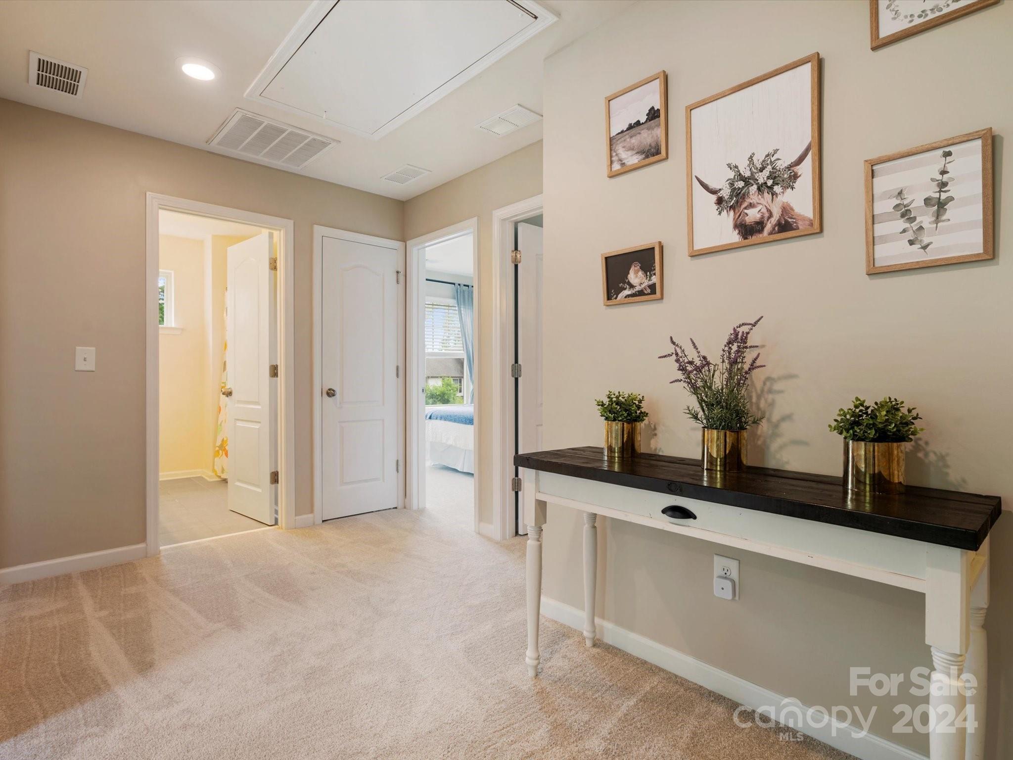 The Retreat At Rayfield - Residential