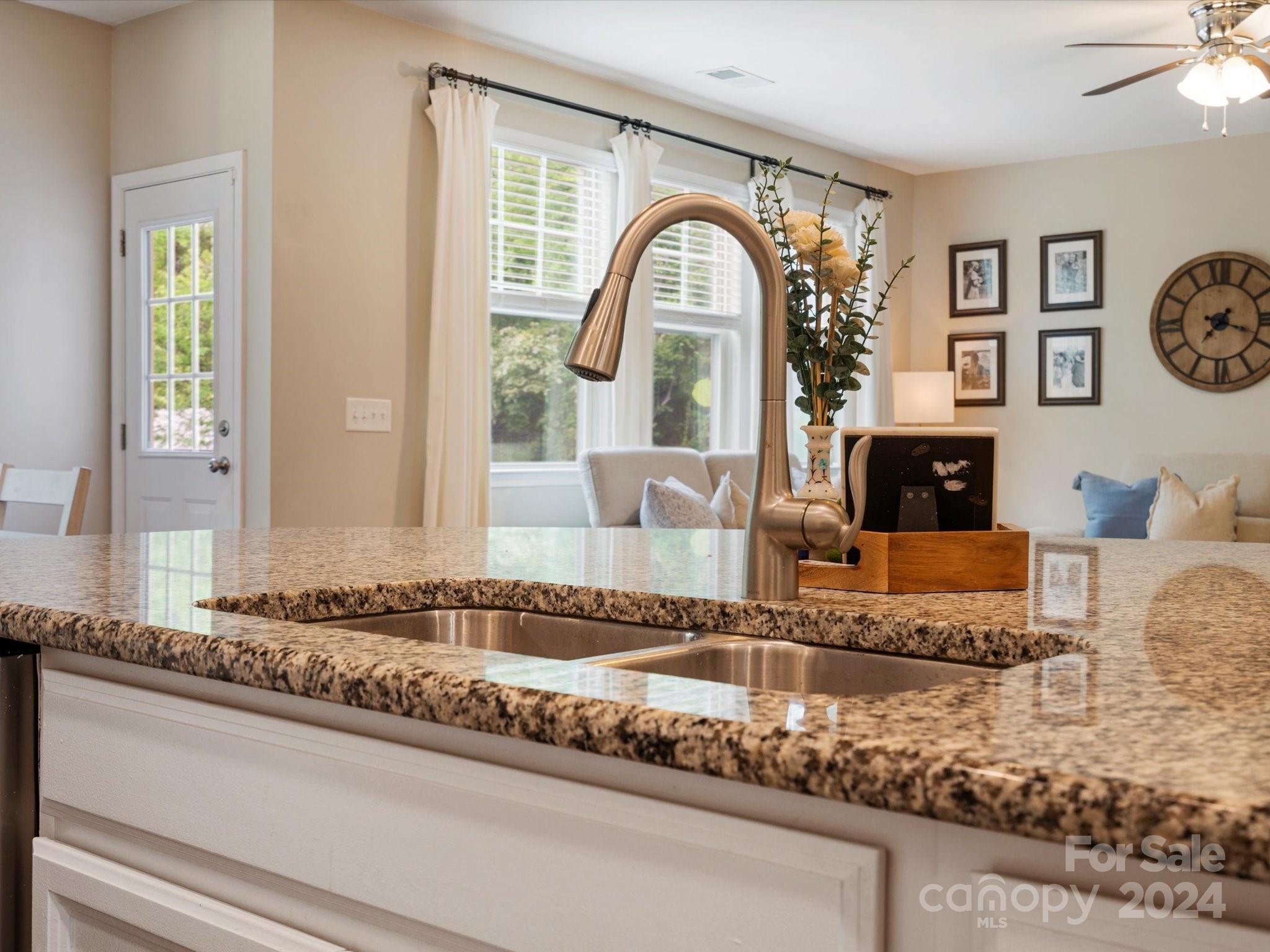 The Retreat At Rayfield - Residential