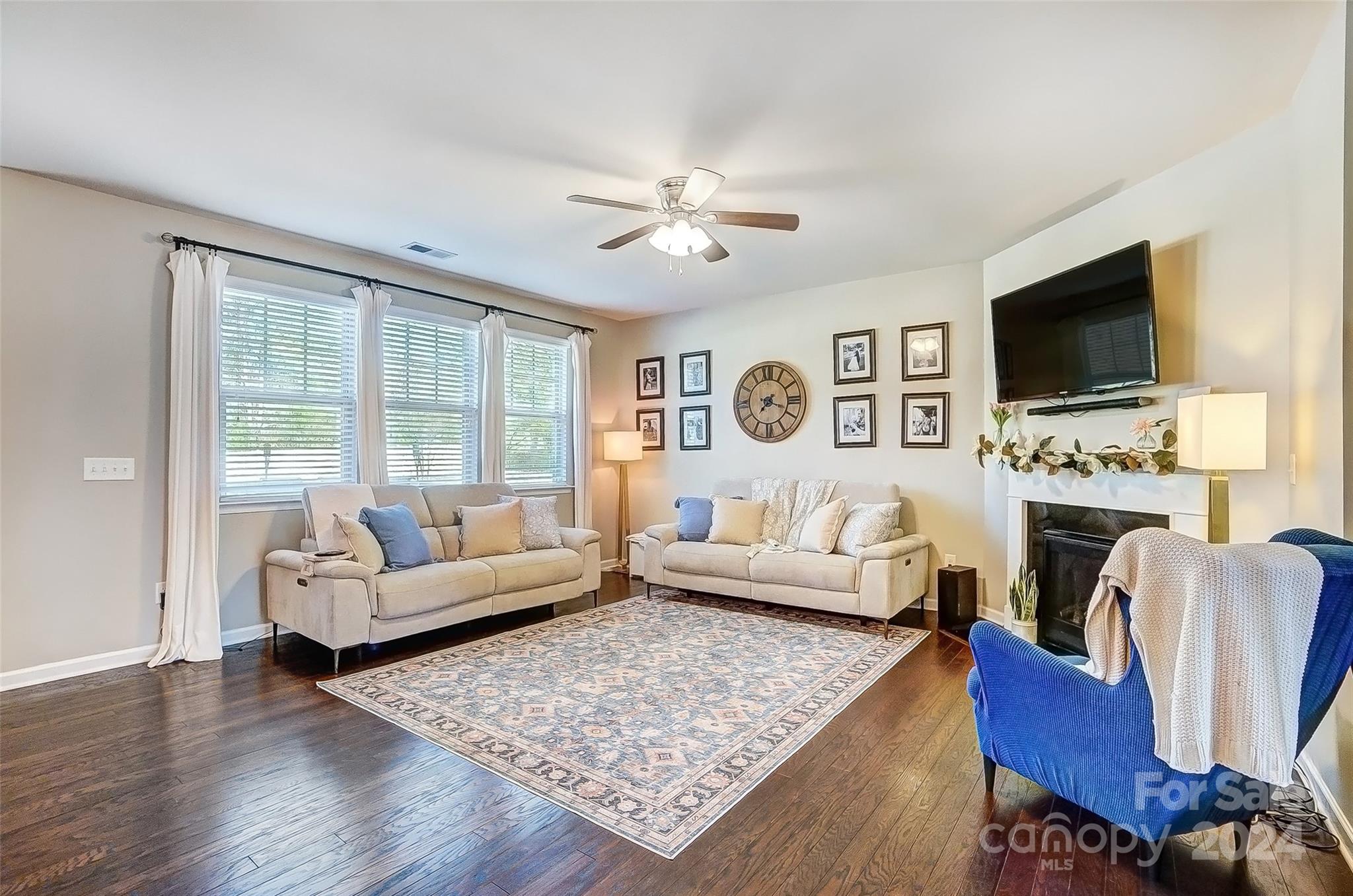 The Retreat At Rayfield - Residential