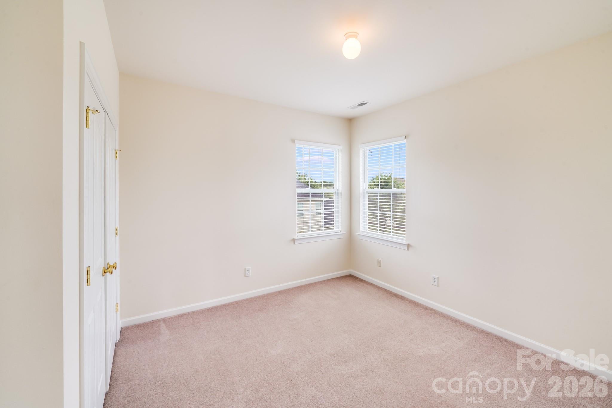 6227 Castlecove Road