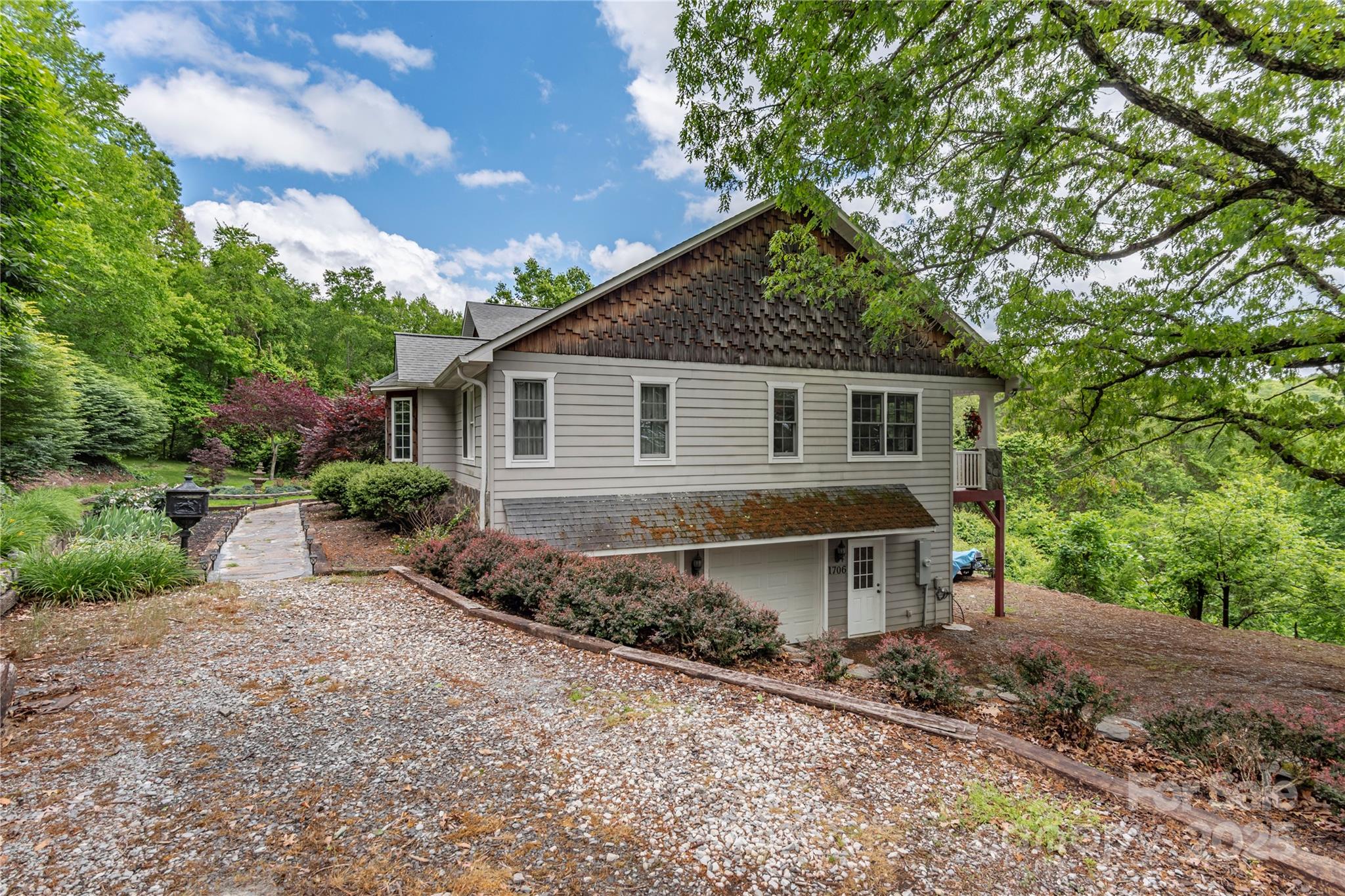Rock House Cove - Residential