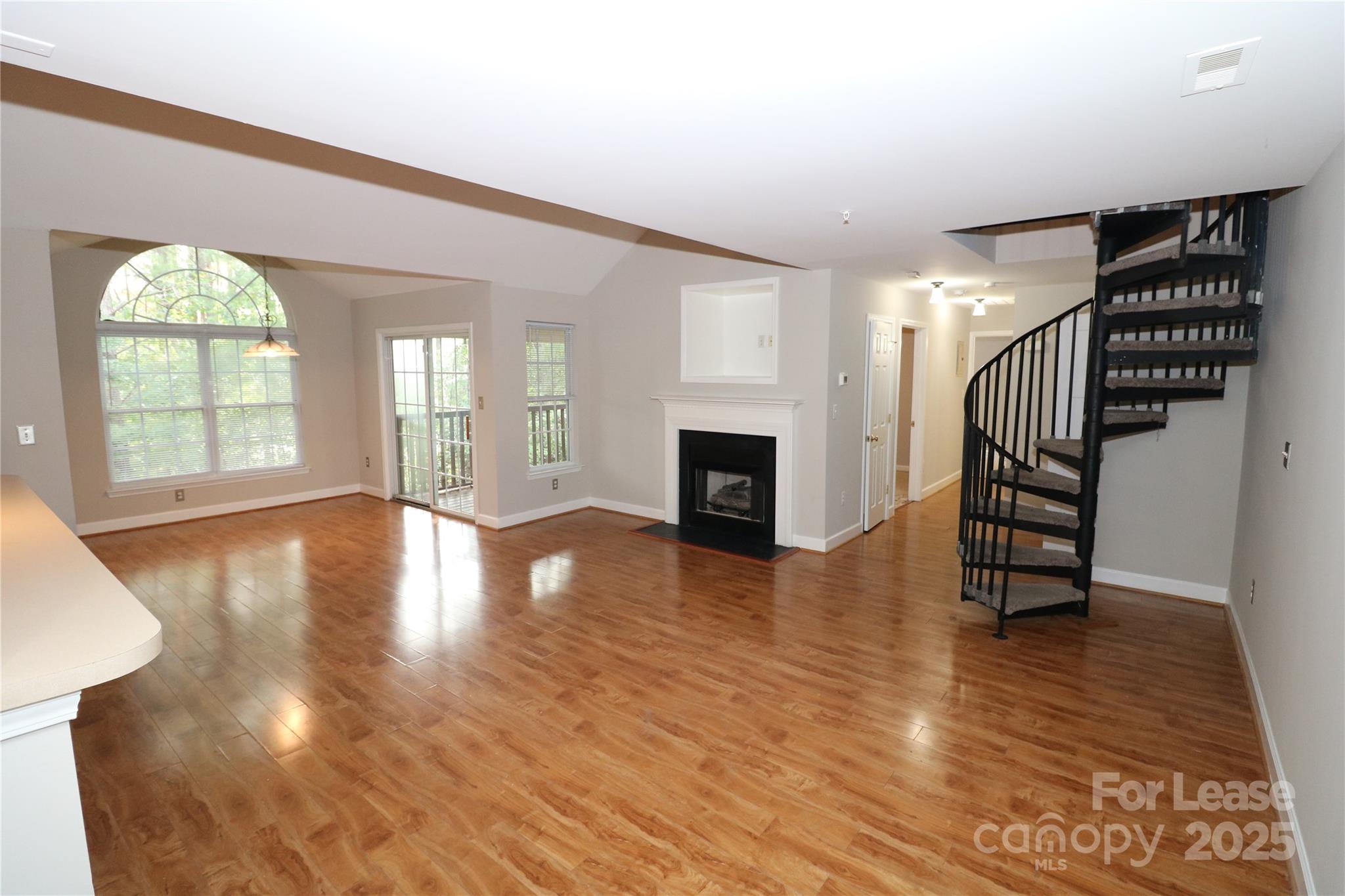 Carya Pond Condo Homes - Residential Lease