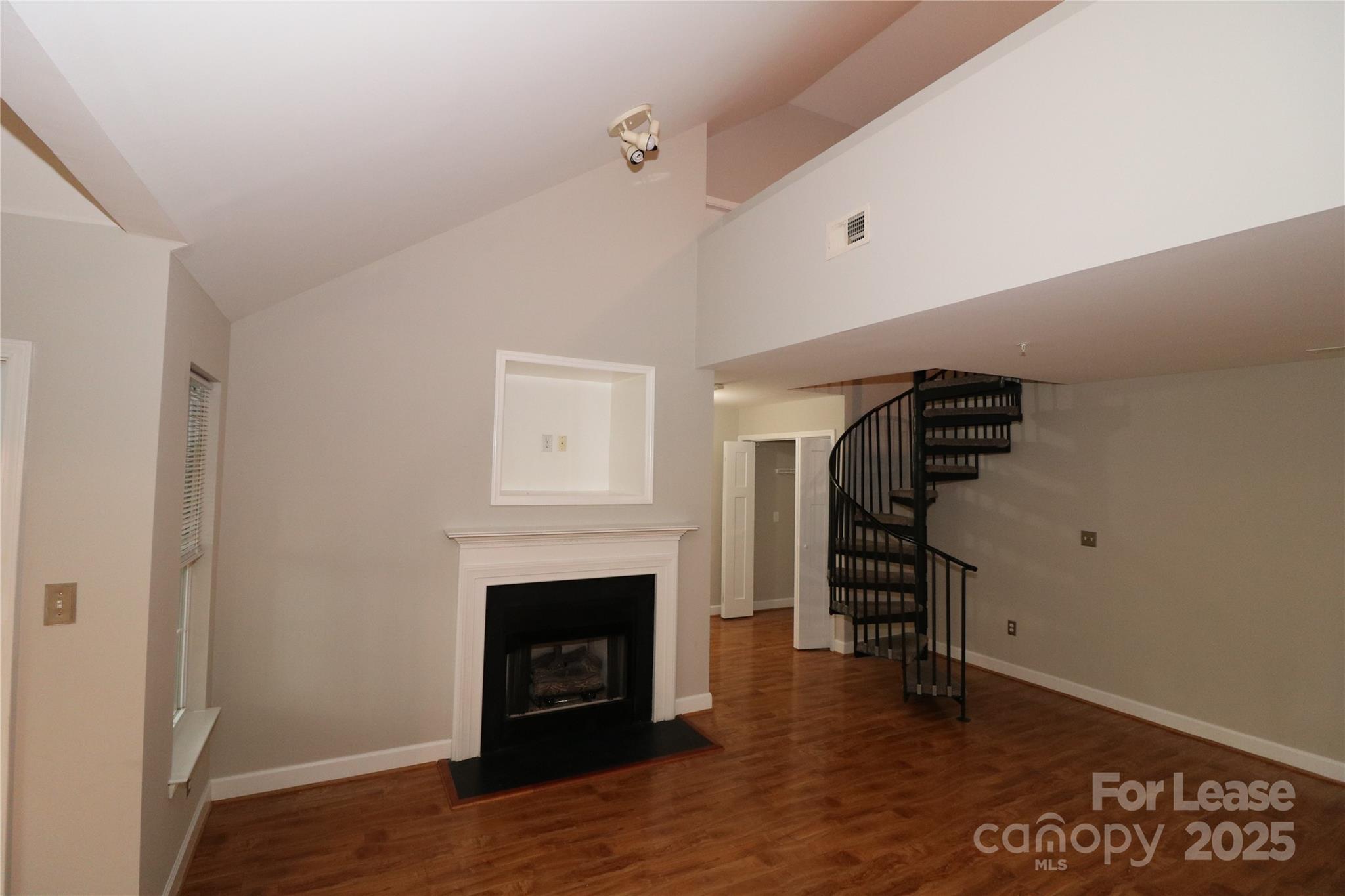 Carya Pond Condo Homes - Residential Lease