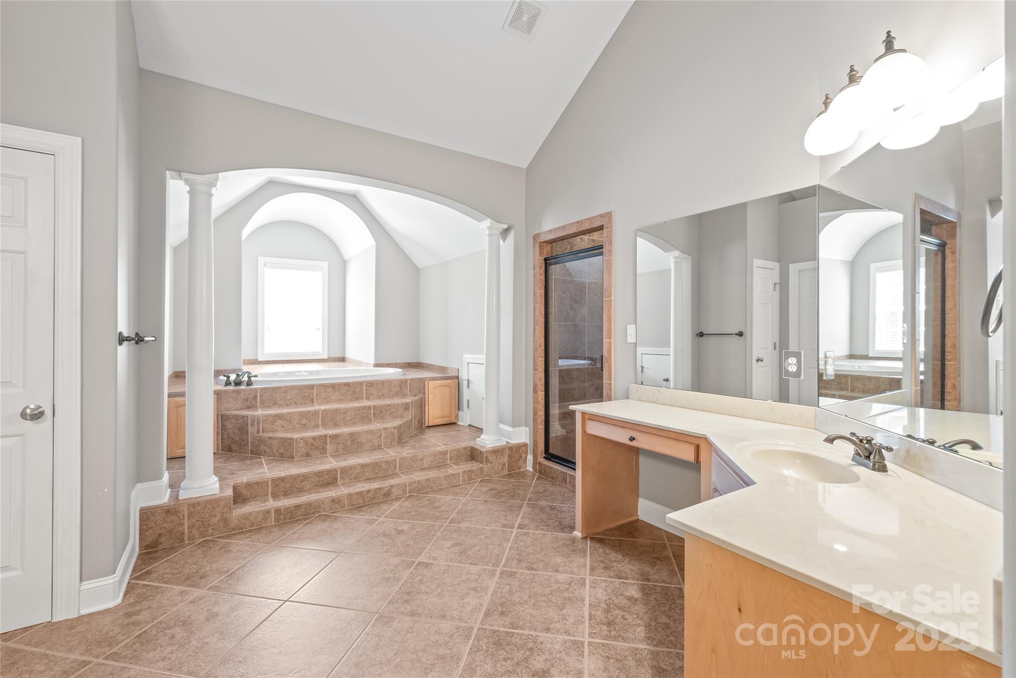 Locust Valley - Residential