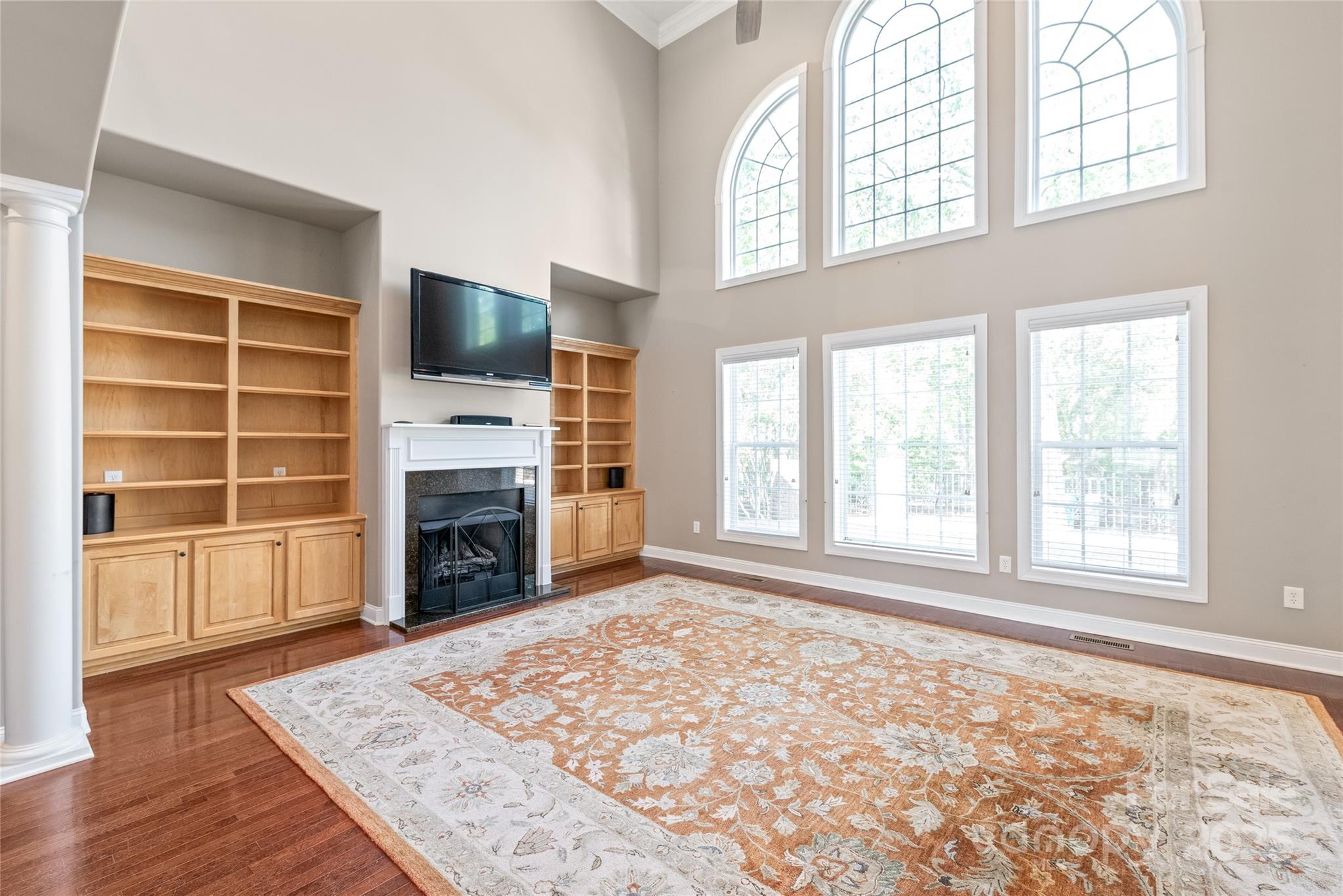 Locust Valley - Residential